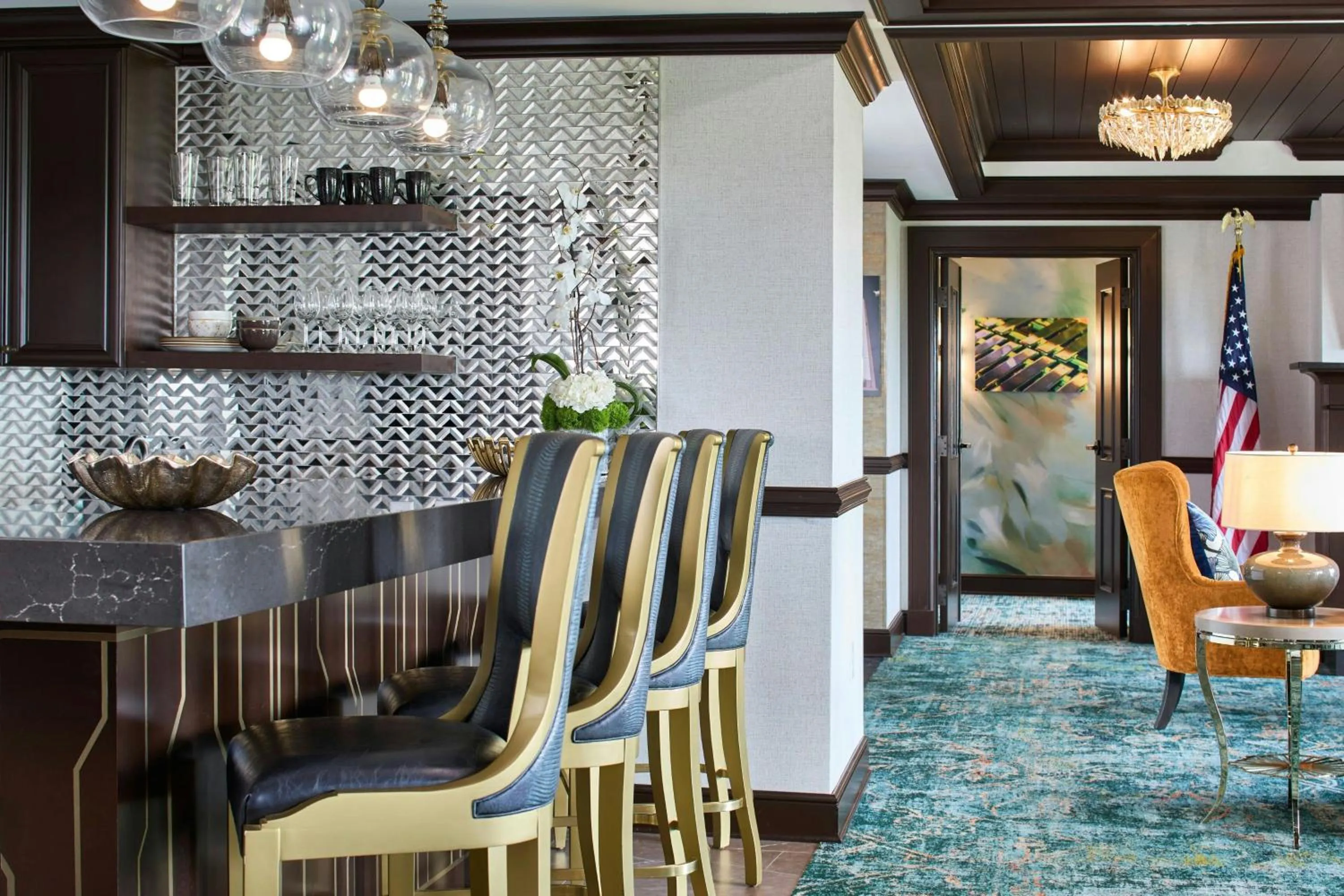 Kitchen or kitchenette in Renaissance Shoals Resort & Spa