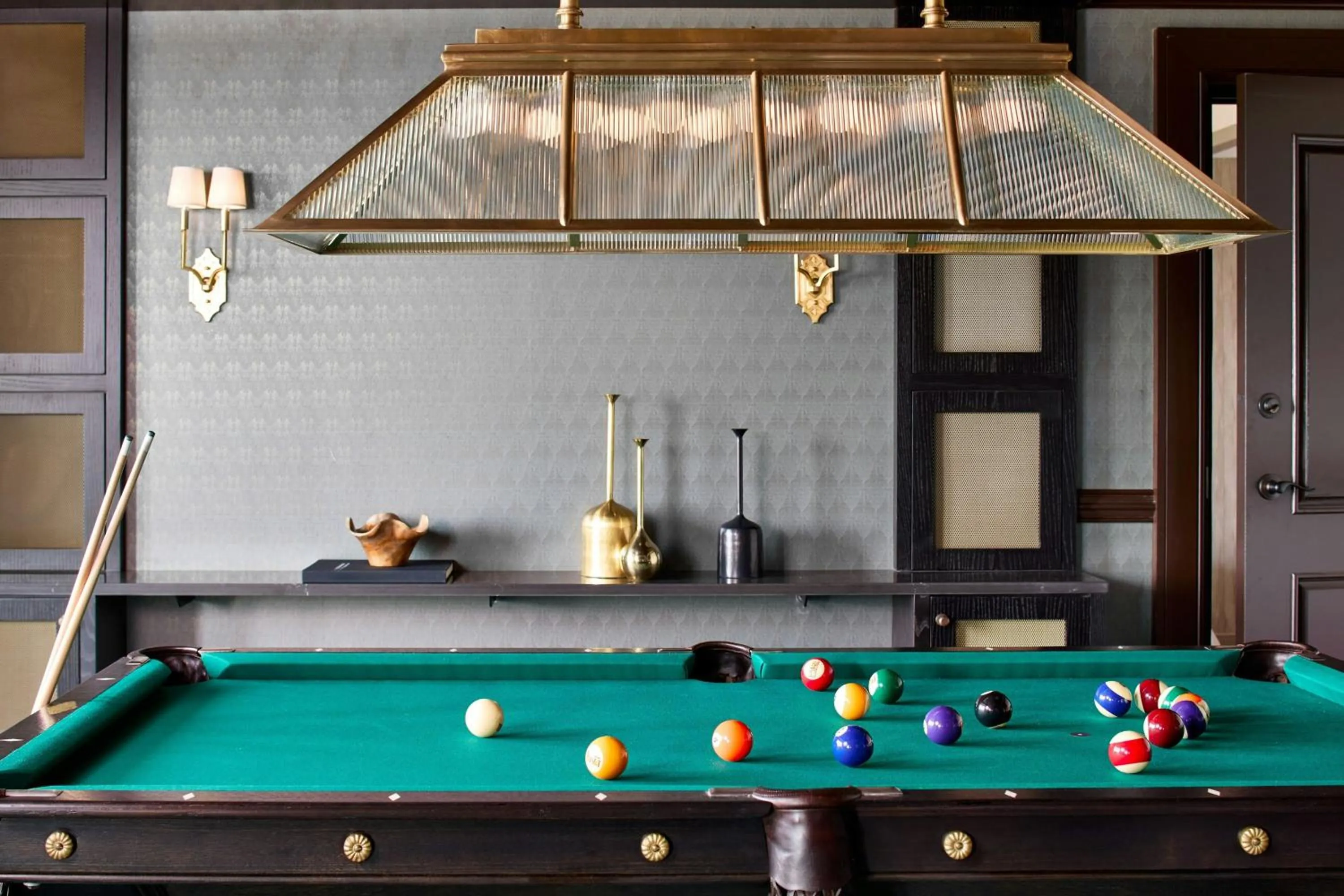 Photo of the whole room in Renaissance Shoals Resort & Spa