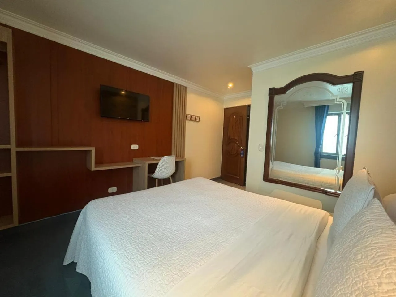 Bed in Lavid Hotel Palacio Real