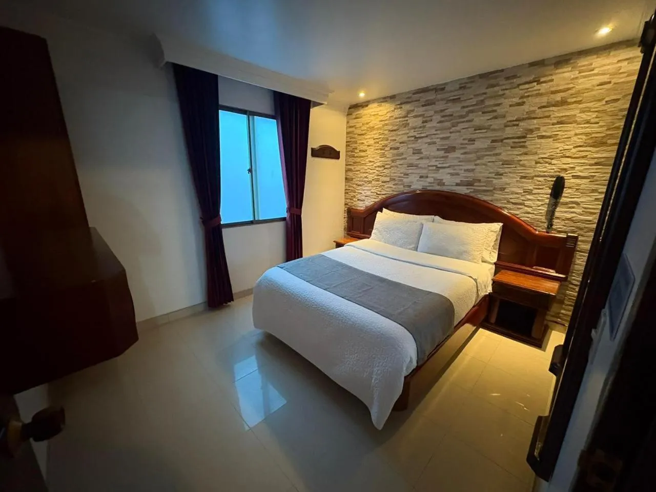 Bed in Lavid Hotel Palacio Real