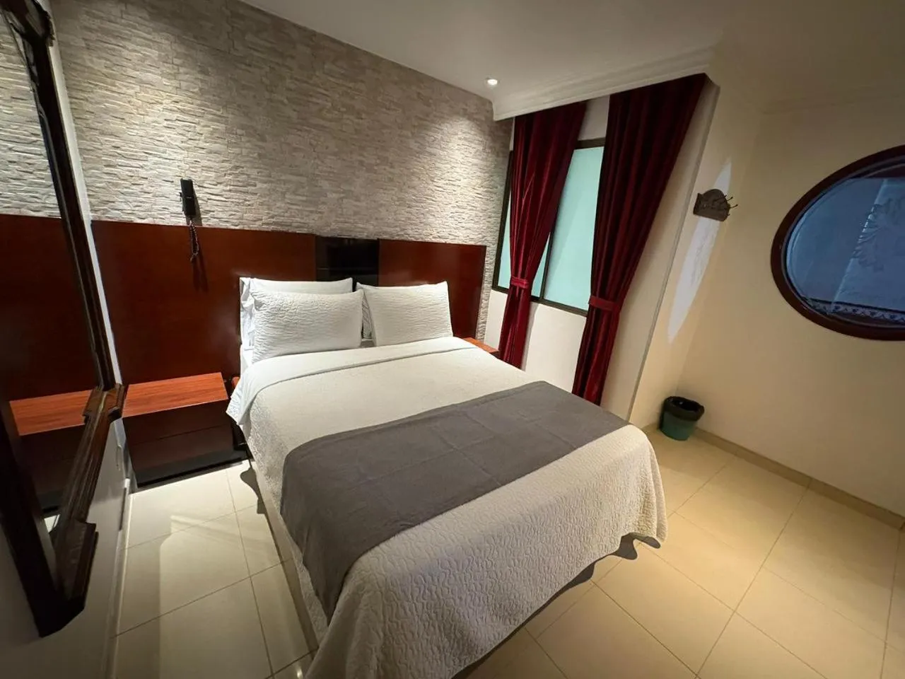 Bed in Lavid Hotel Palacio Real