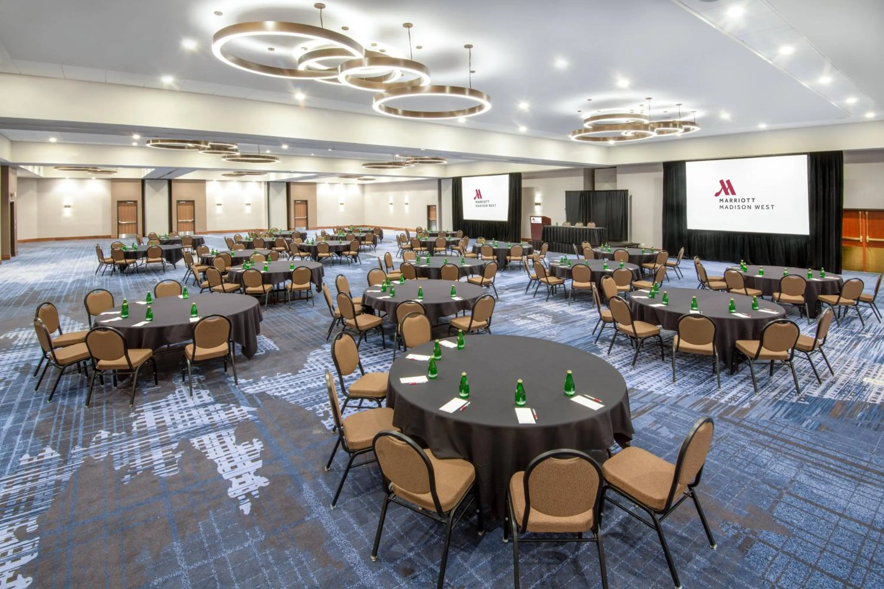 Meeting/conference room in Madison Marriott West
