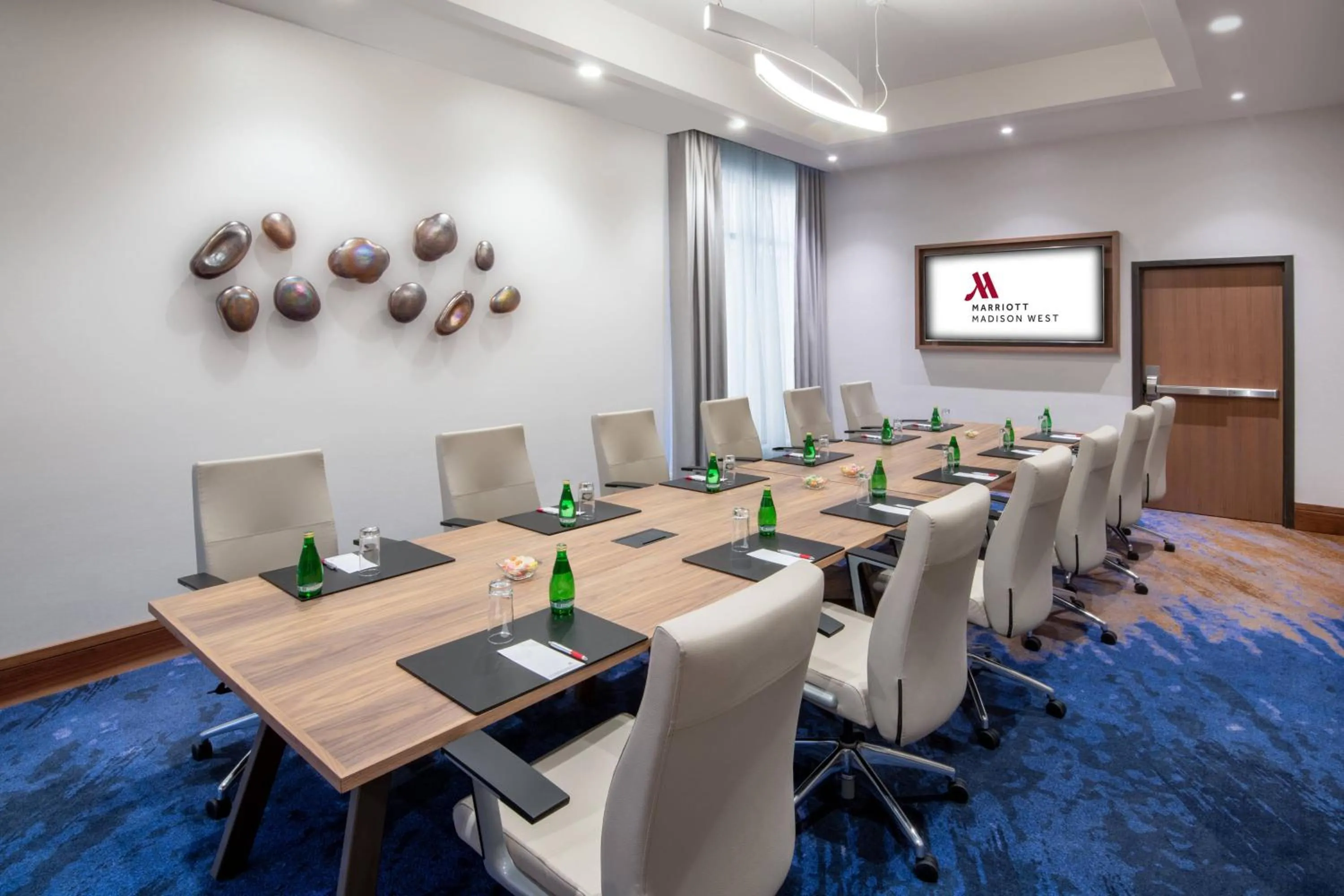 Meeting/conference room in Madison Marriott West