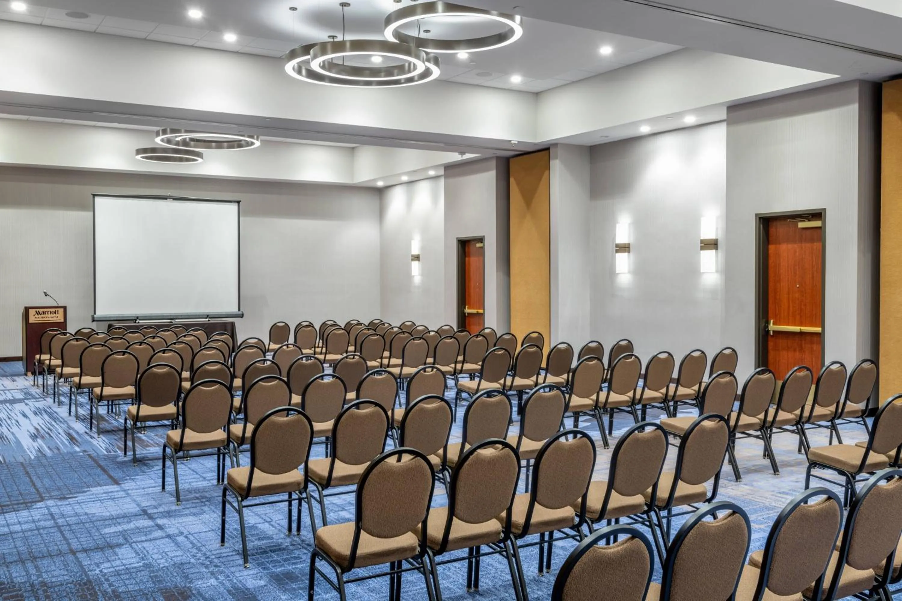 Meeting/conference room in Madison Marriott West