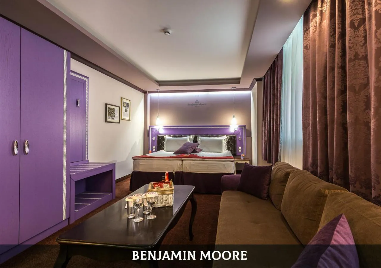 Bed in Diplomat Plaza Hotel & Resort