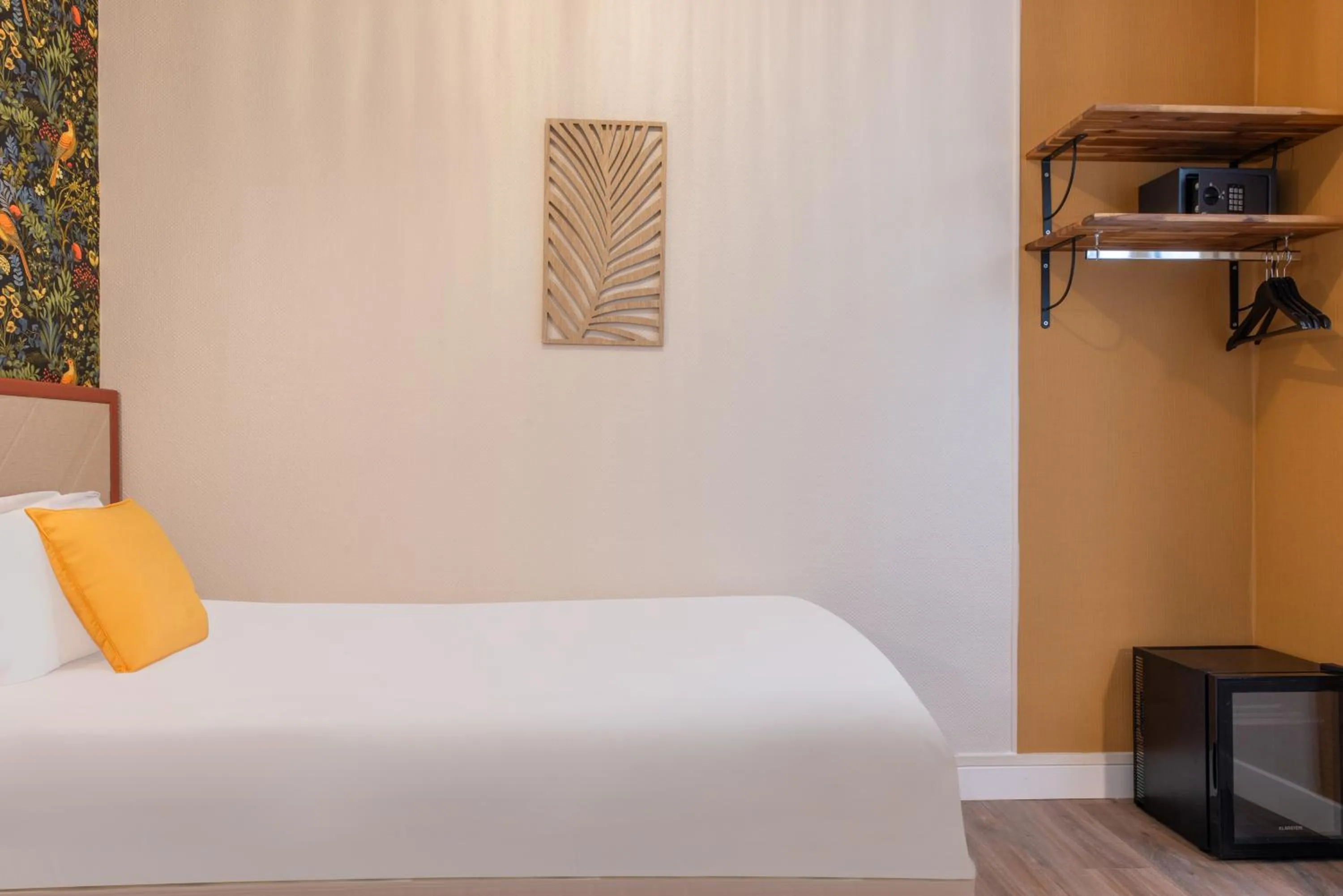 Bedroom, Bed in Hôtel Coypel by Magna Arbor