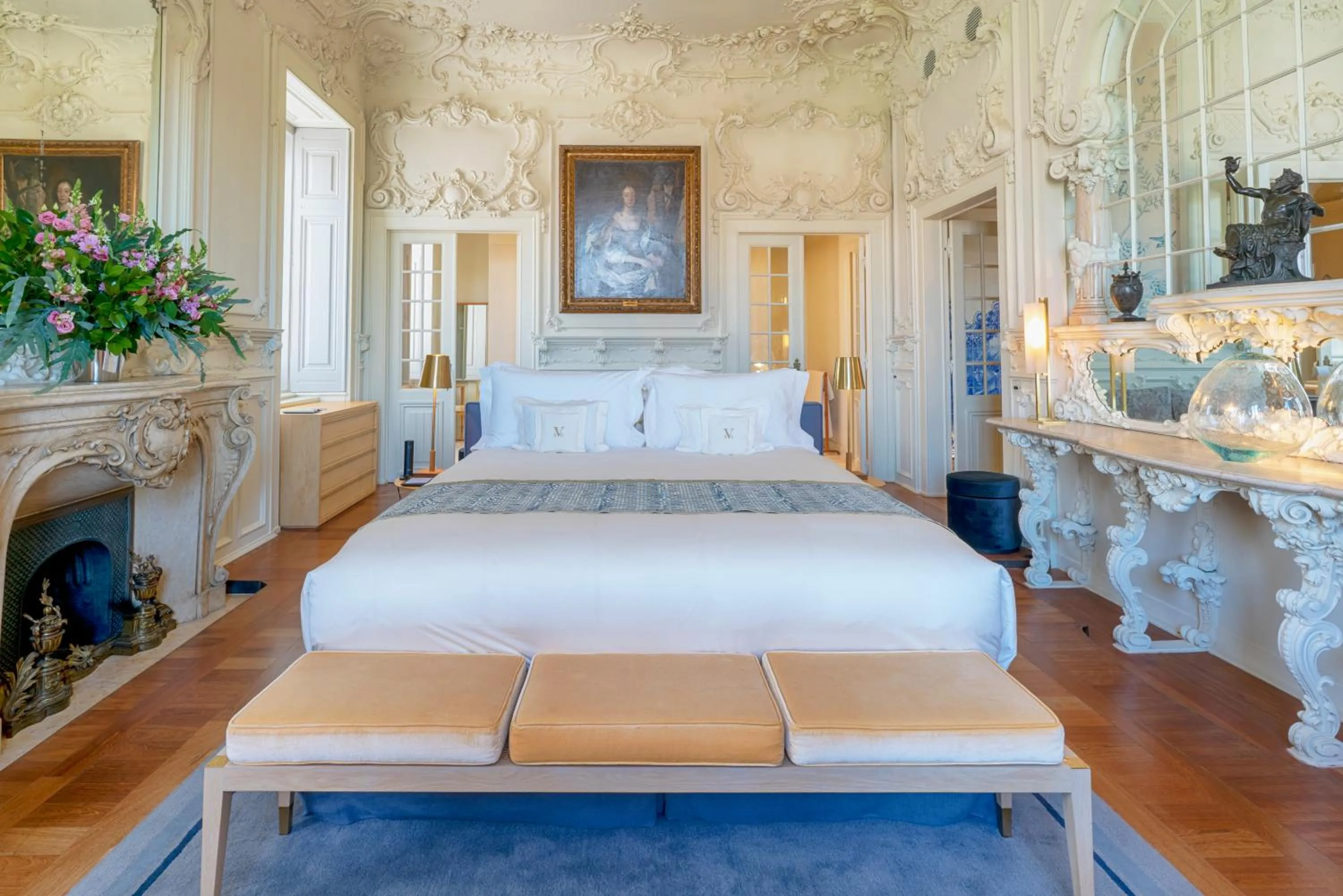 Photo of the whole room, Bed in Verride Palácio Santa Catarina