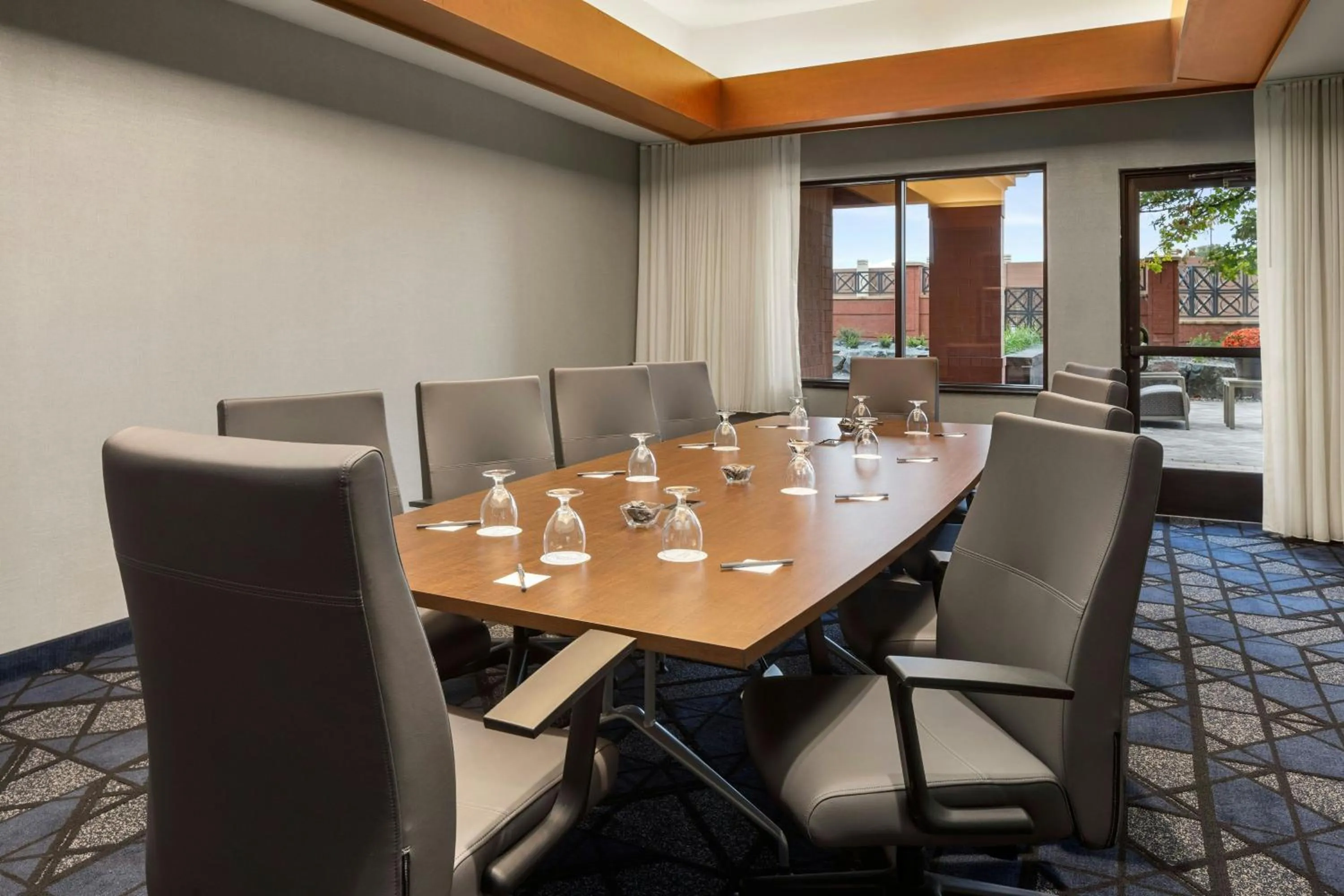 Meeting/conference room in Courtyard Minneapolis St. Paul/Roseville