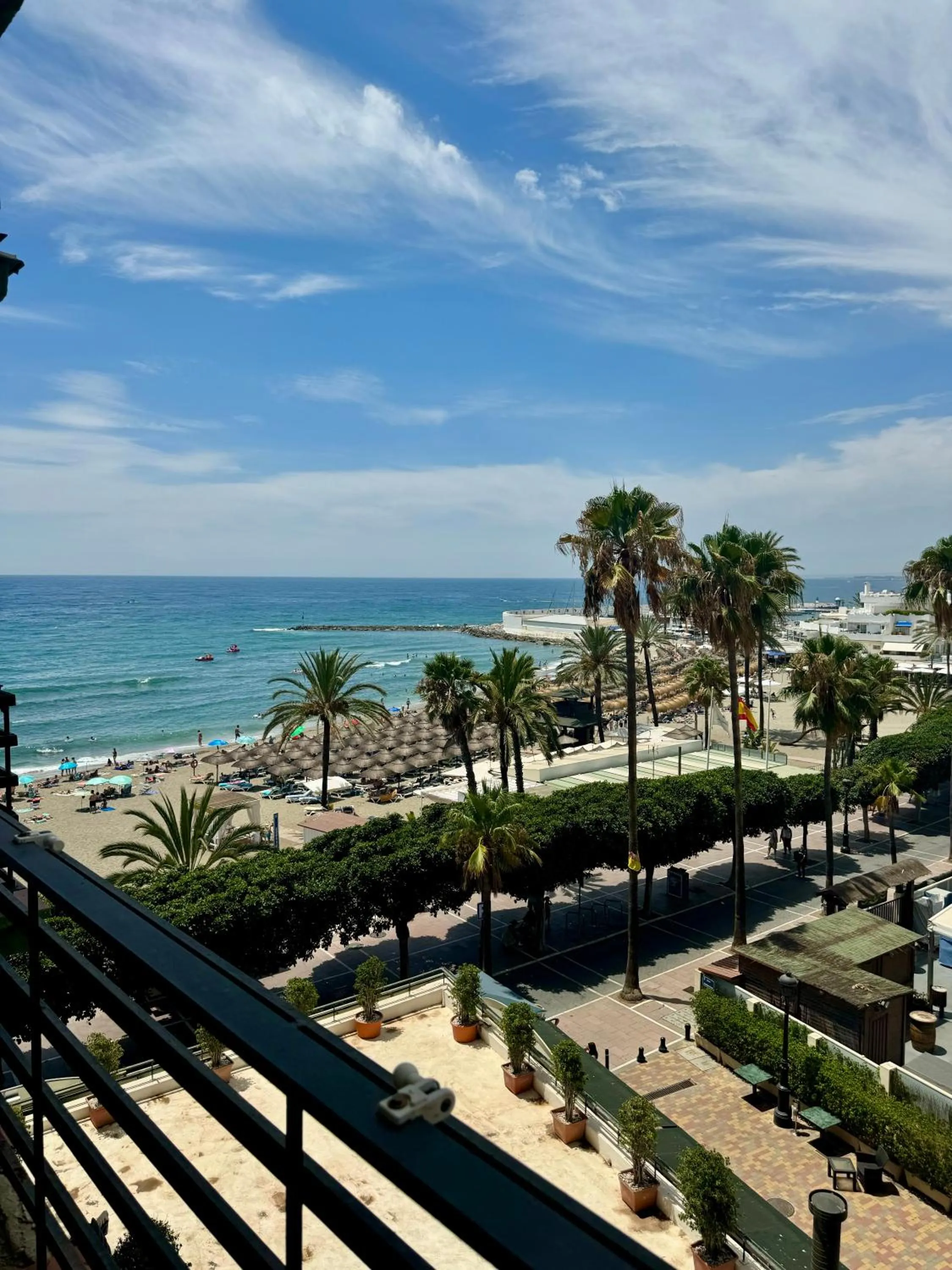 Apartamentos Mediterraneo