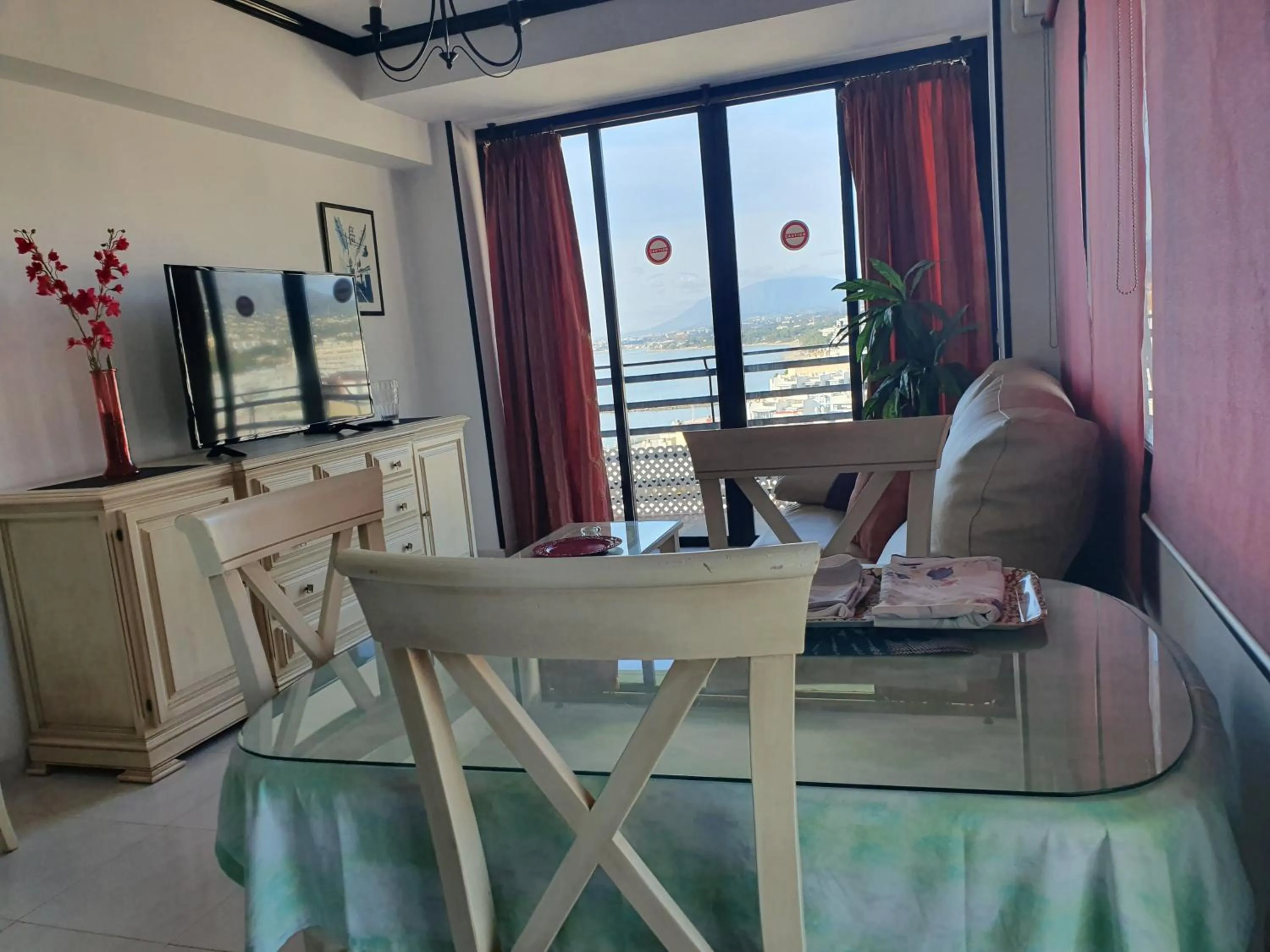 Apartamentos Mediterraneo