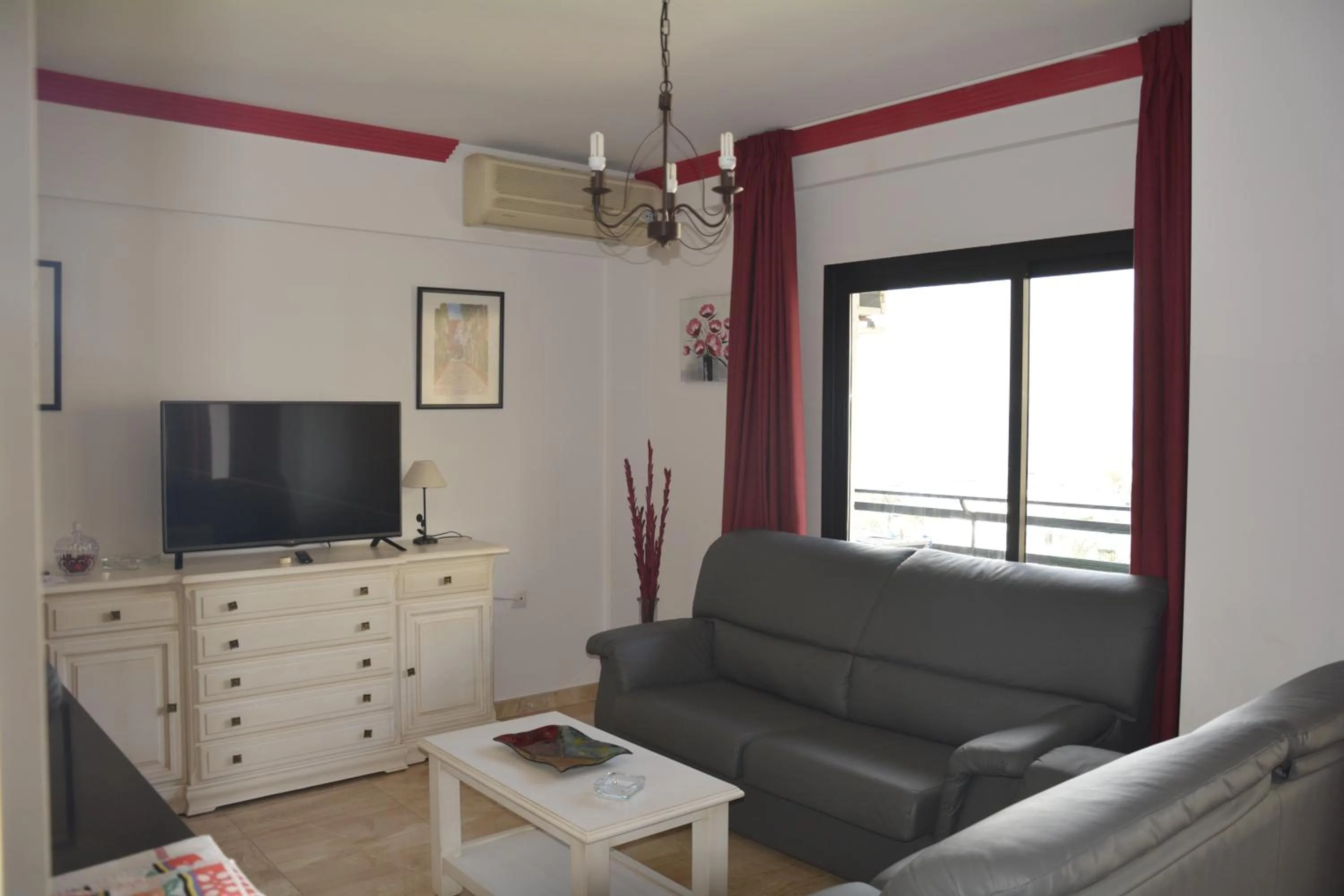 Living room in Apartamentos Mediterraneo