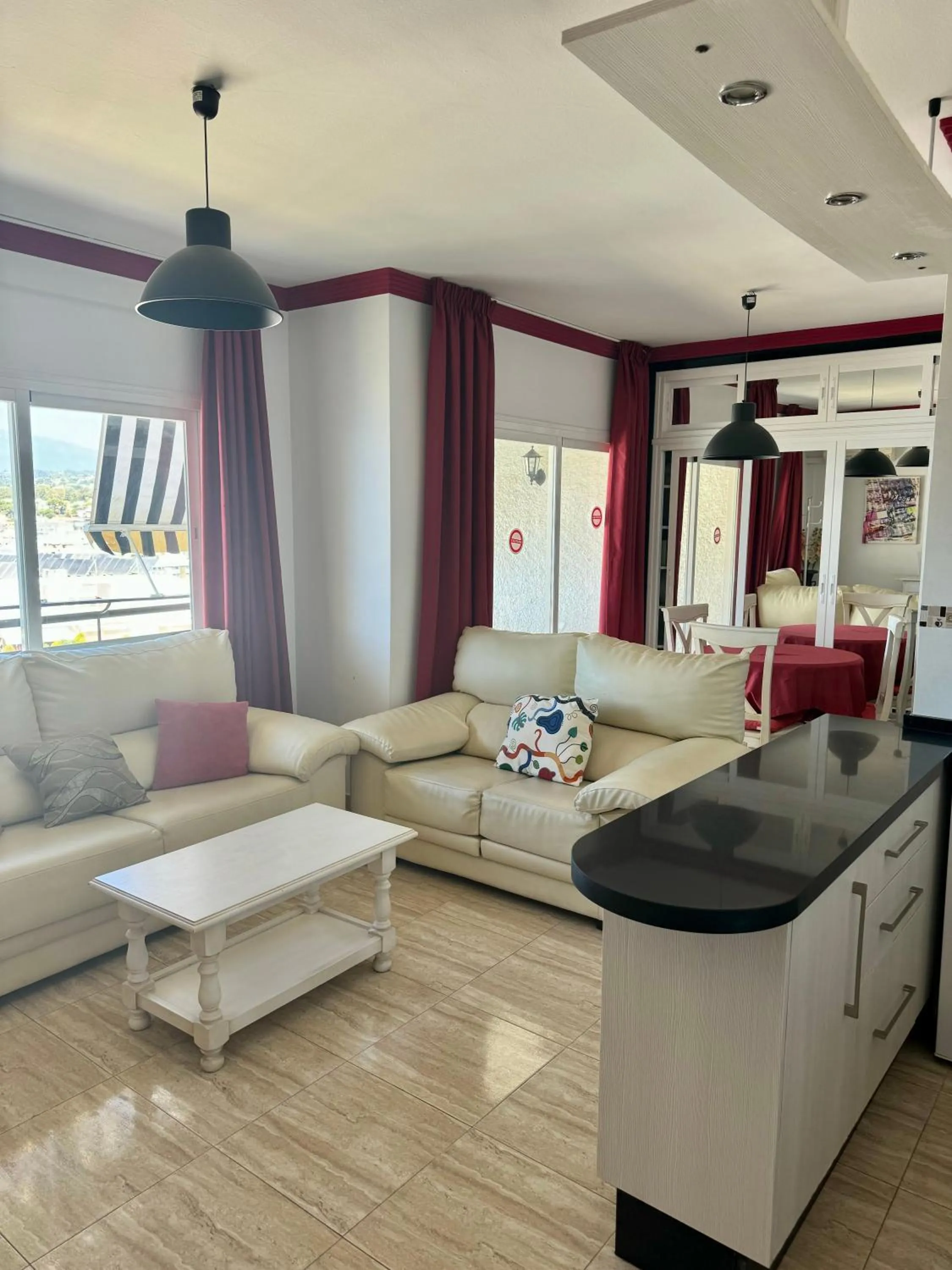 Apartamentos Mediterraneo