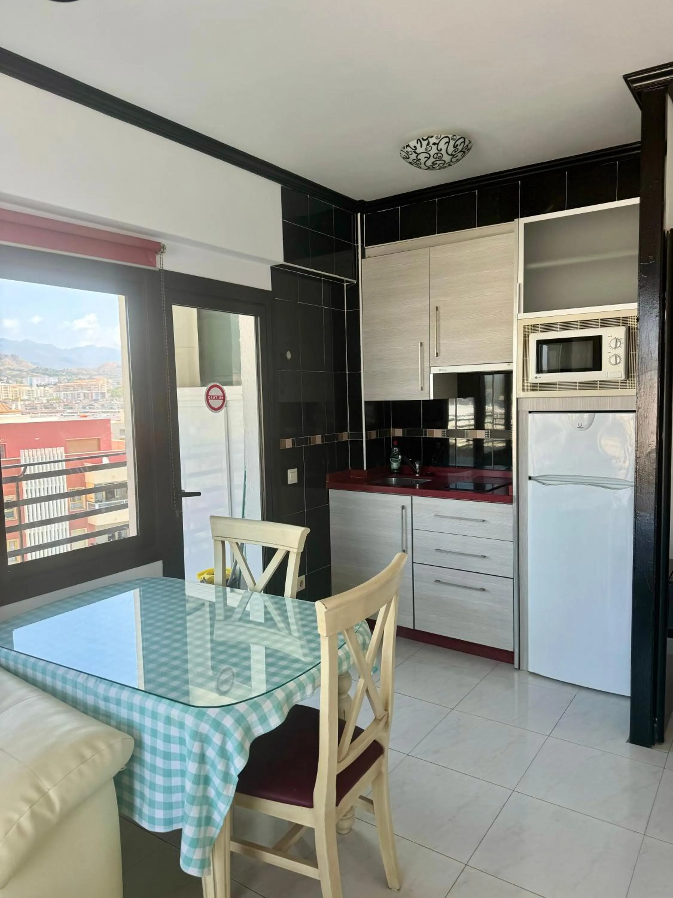 Apartamentos Mediterraneo