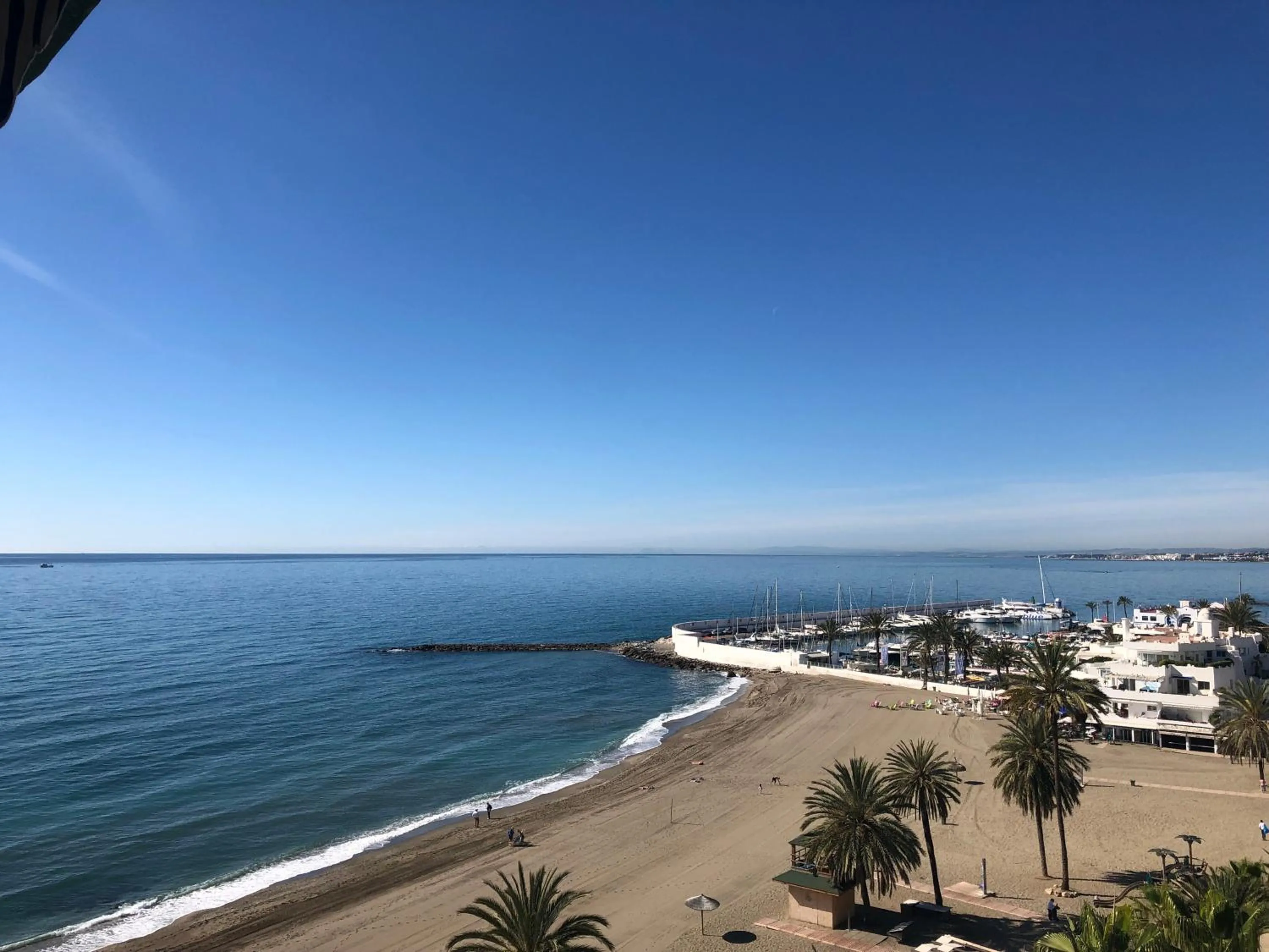 Apartamentos Mediterraneo