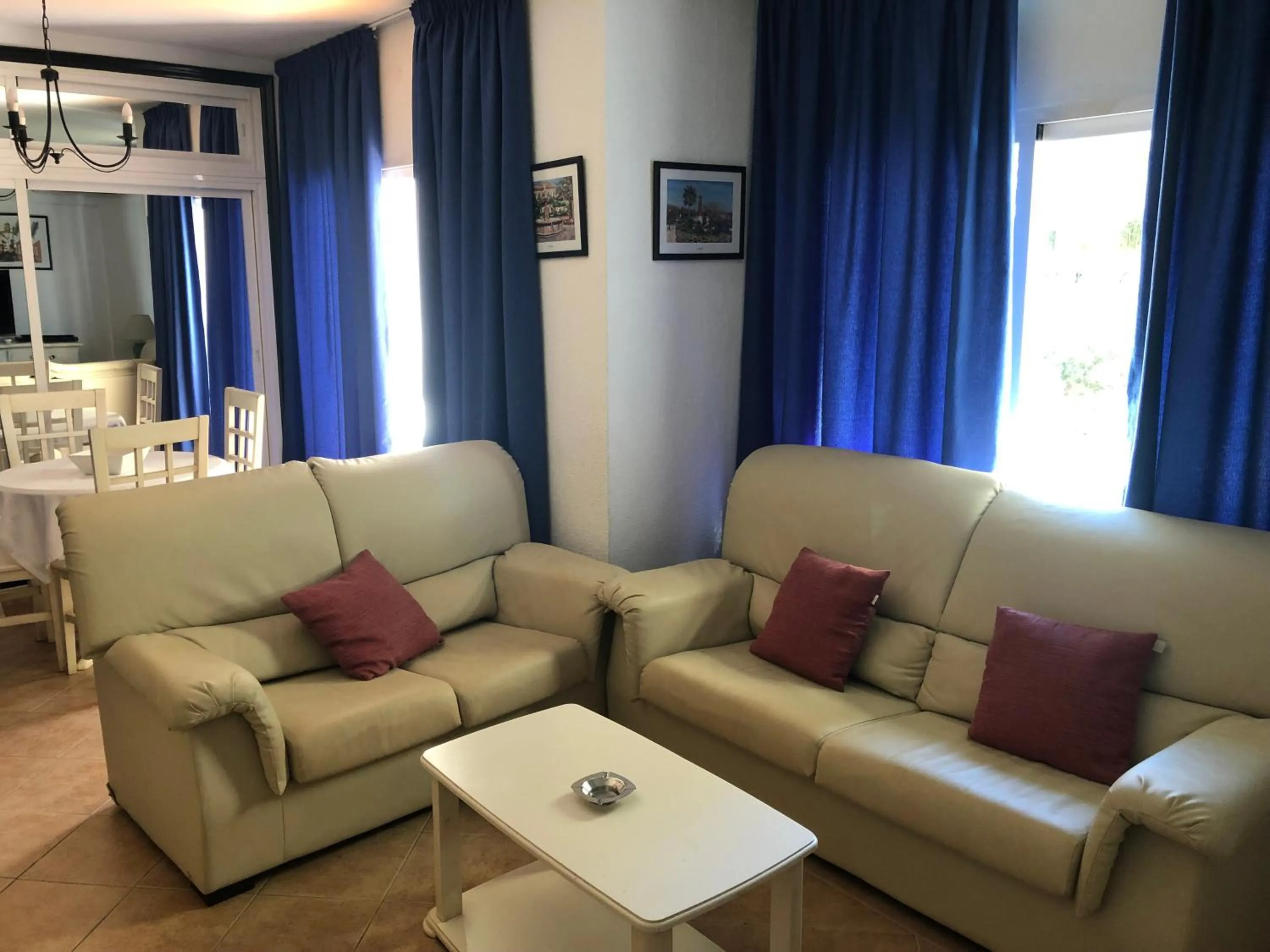 Apartamentos Mediterraneo