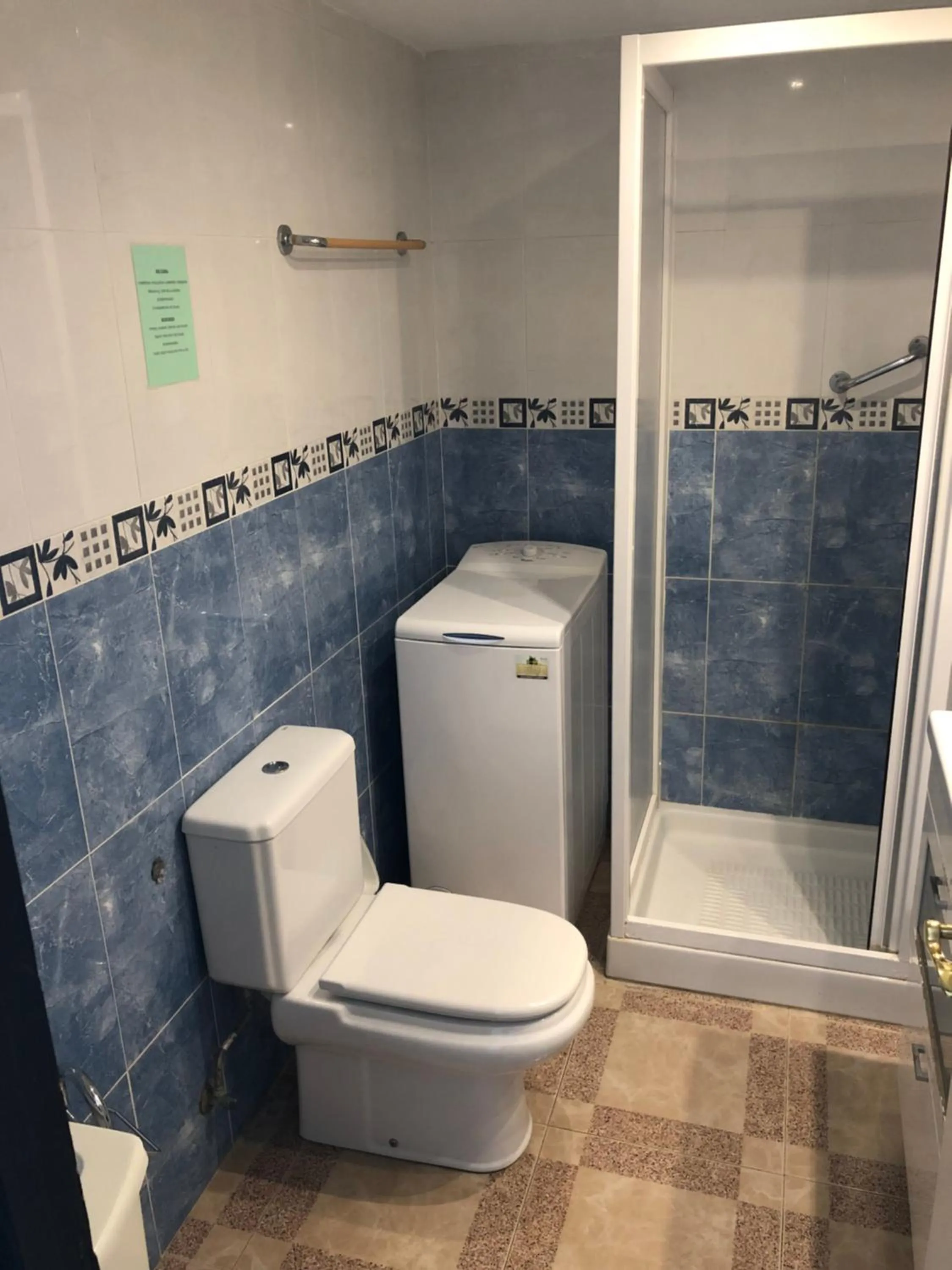 Bathroom in Apartamentos Mediterraneo