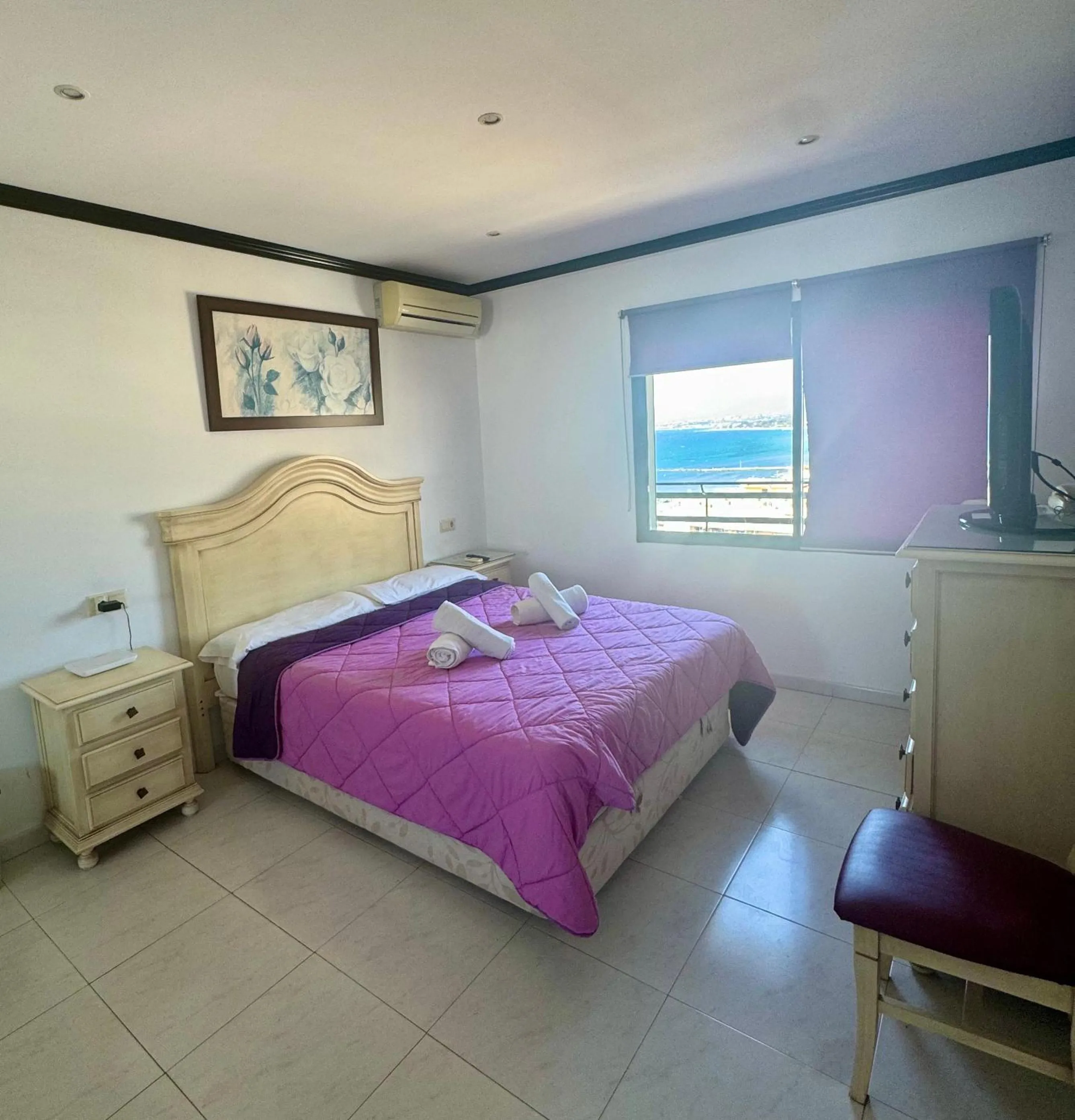 Bed in Apartamentos Mediterraneo