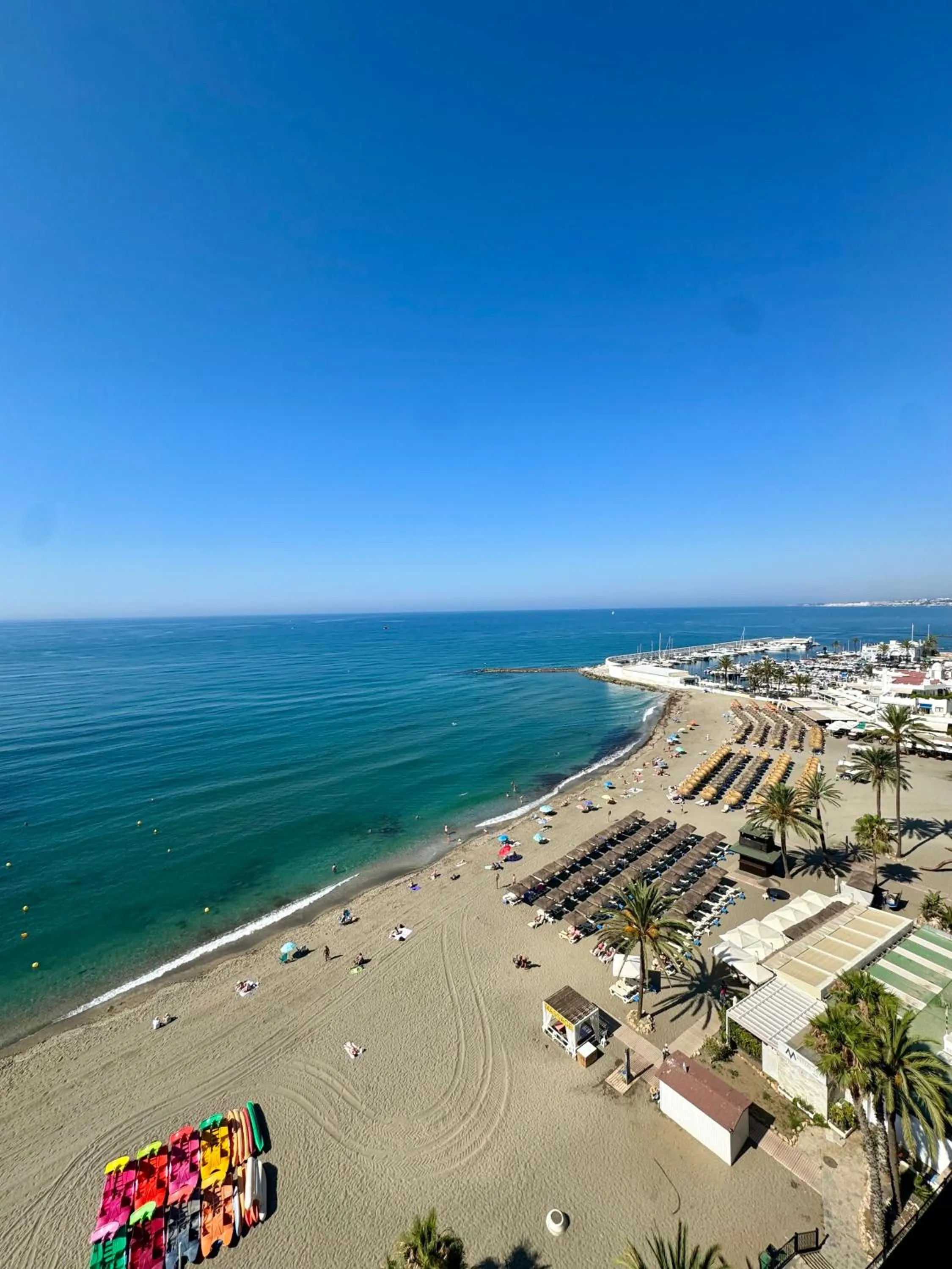 Apartamentos Mediterraneo