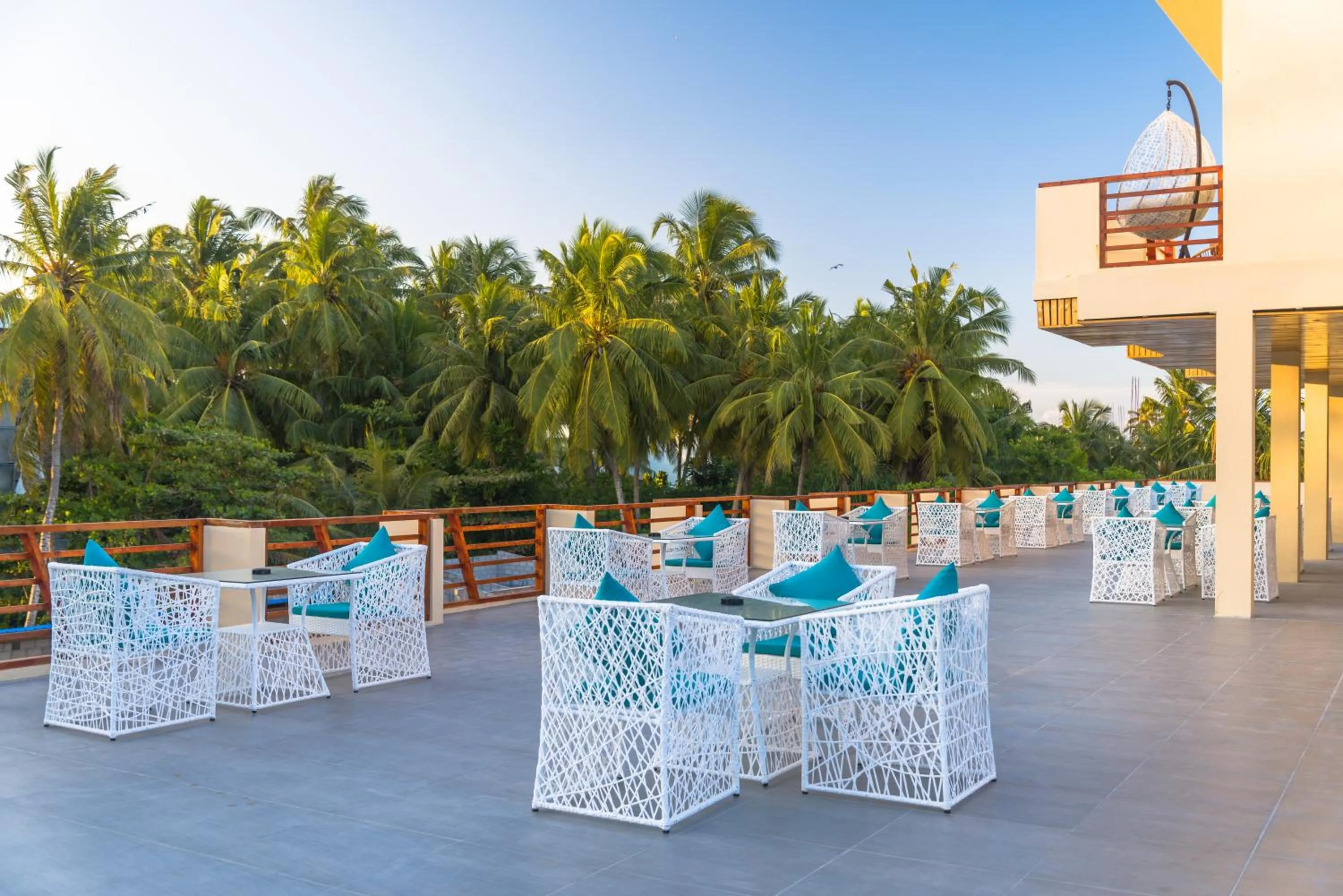 Breakfast in White Sand Dhigurah