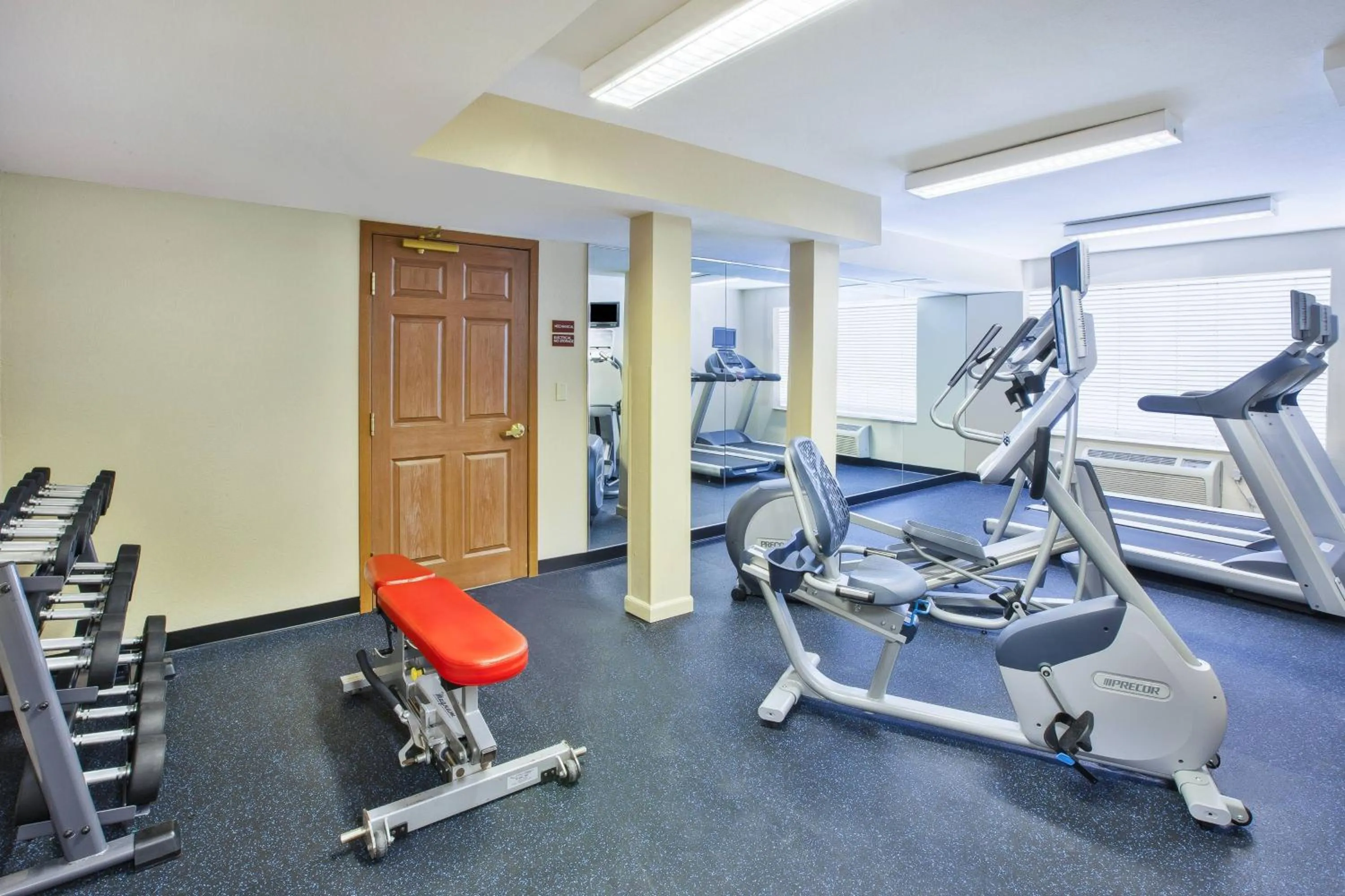 Fitness centre/facilities in TownePlace Suites Minneapolis-St. Paul Airport/Eagan