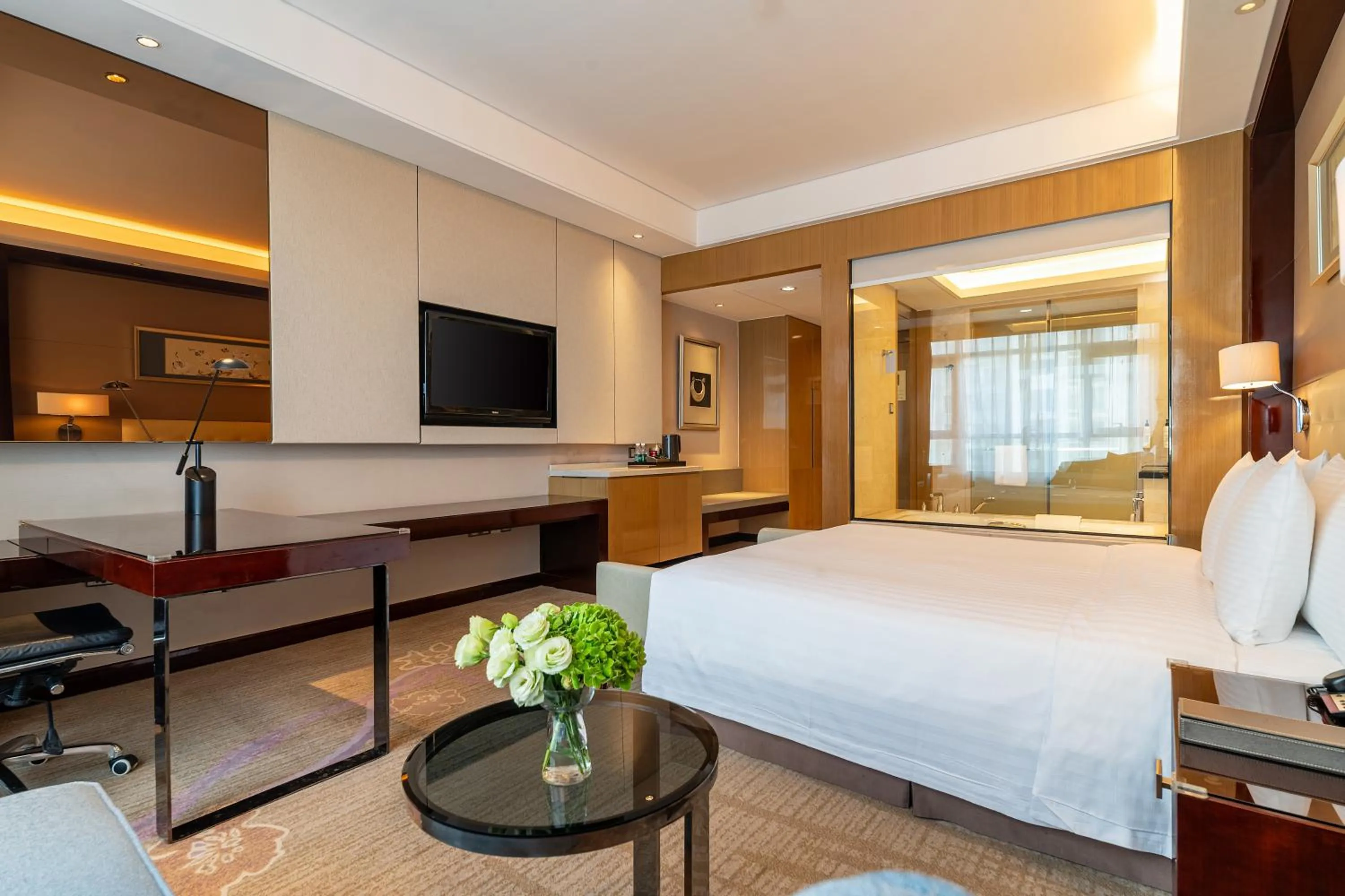 Bedroom, Bed in Wanda Realm Taizhou