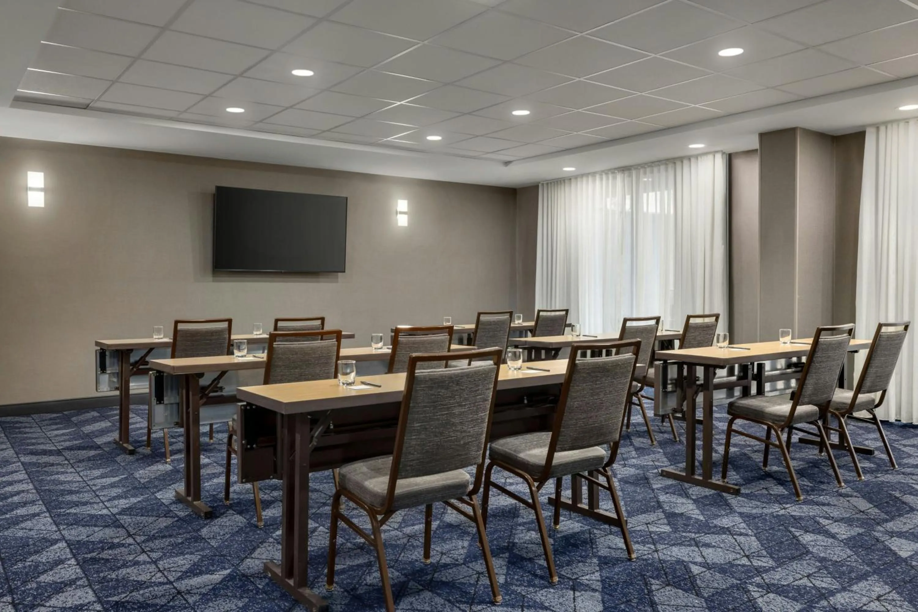 Meeting/conference room in Courtyard by Marriott Kokomo