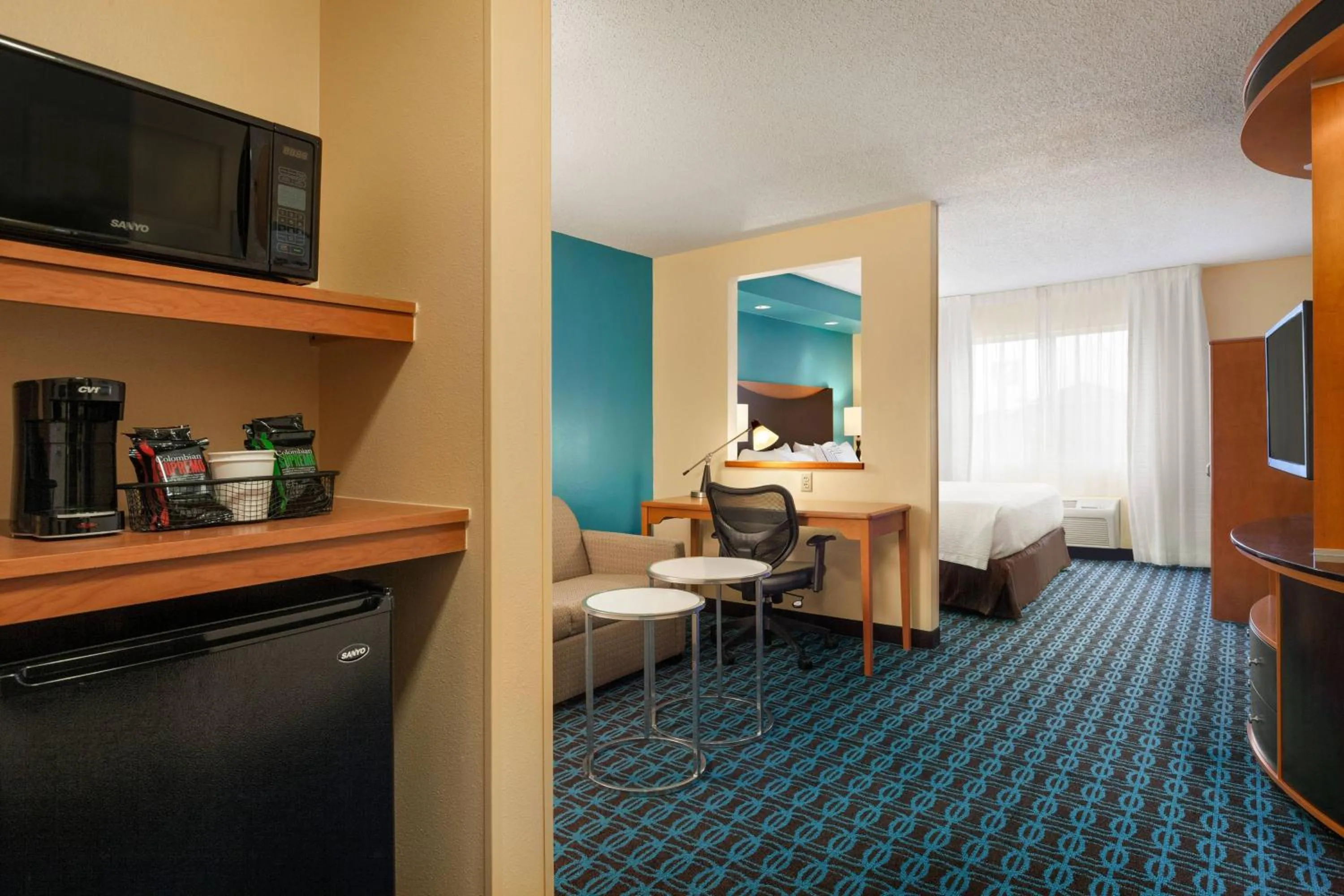 Bedroom in Fairfield Inn & Suites Omaha East/Council Bluffs, IA