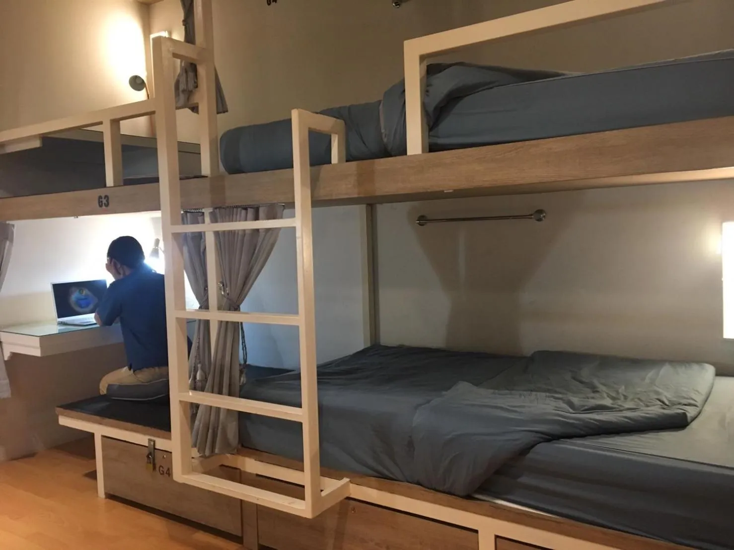 Decorative detail, Bed in Chiangmai Midpoint Activity Hostel