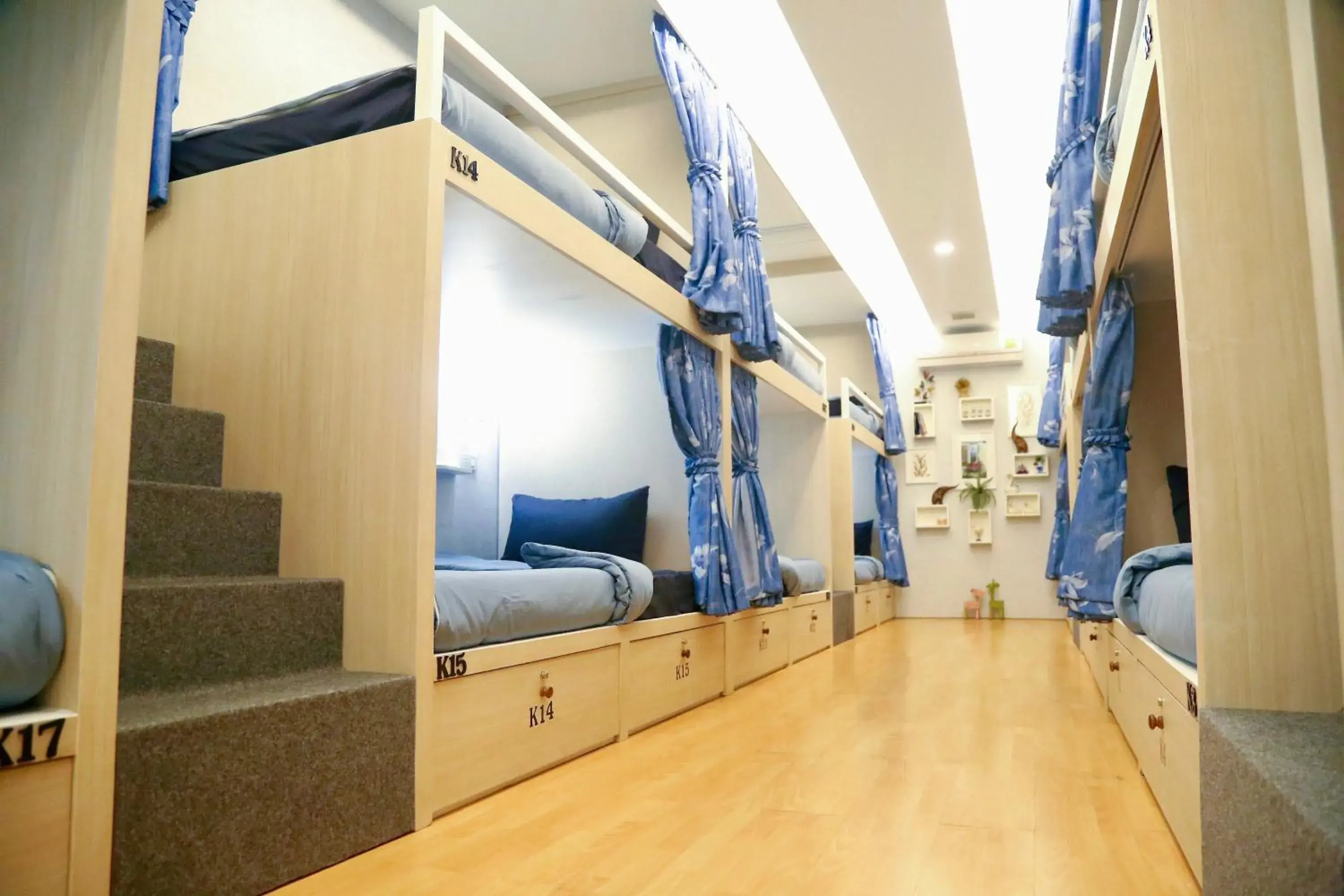 Bunk Bed in Mixed Dormitory Room in Chiangmai Midpoint Activity Hostel Bunk Bed in Mixed Dormitory Room in Chiangmai Midpoint Activity Hostel