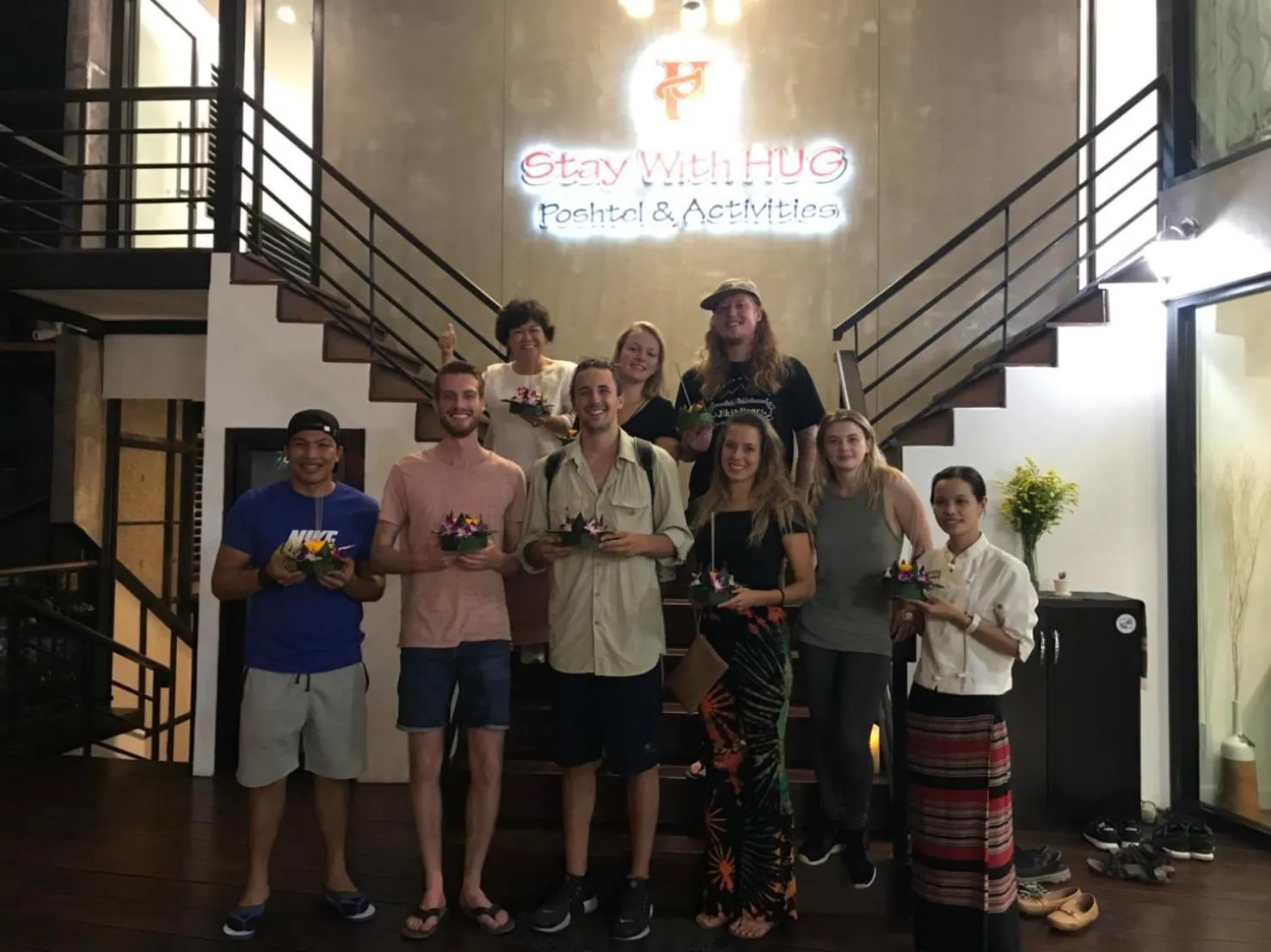 group of guests in Chiangmai Midpoint Activity Hostel