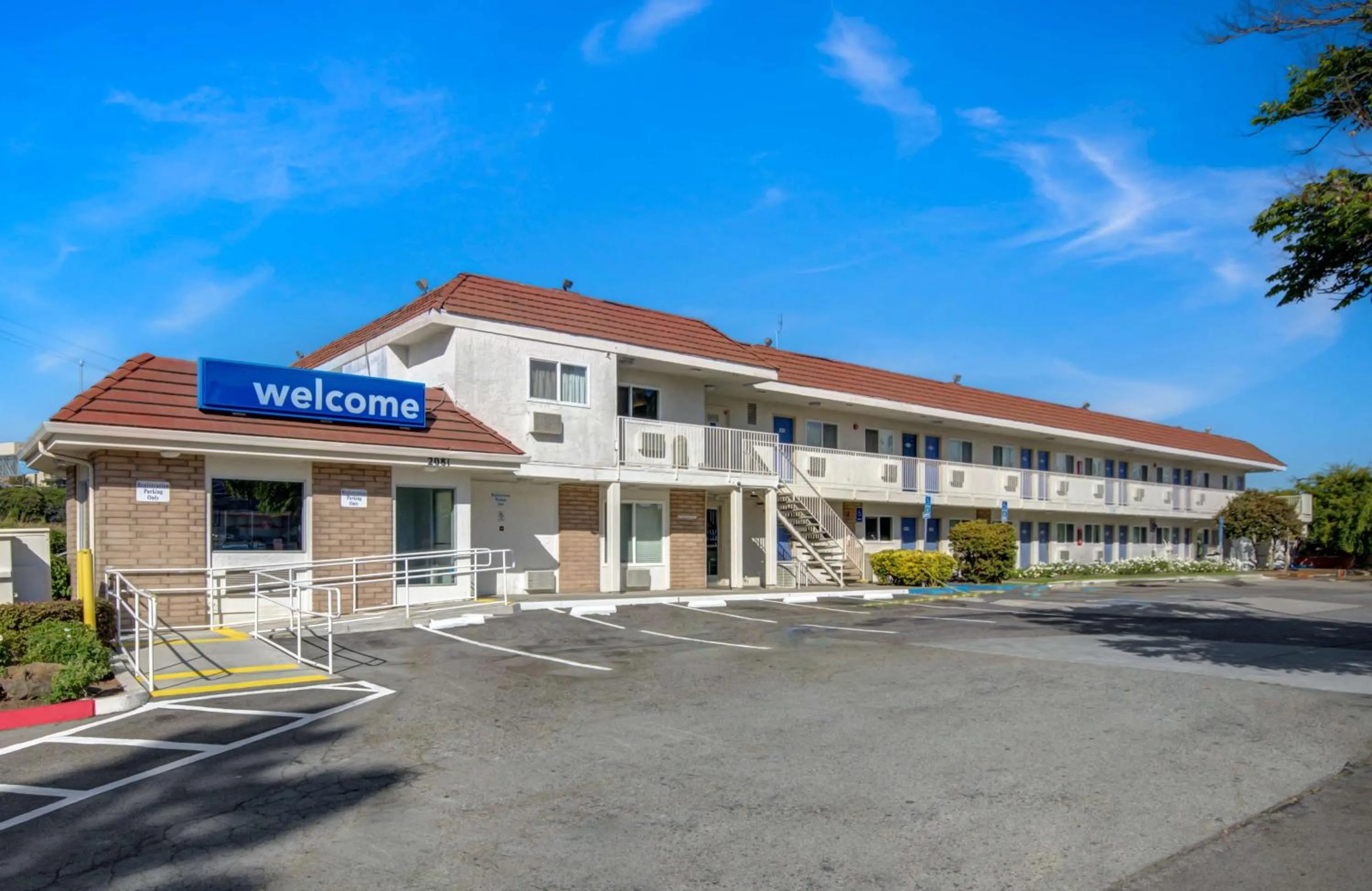 Property building in Motel 6-San Jose, CA - Airport