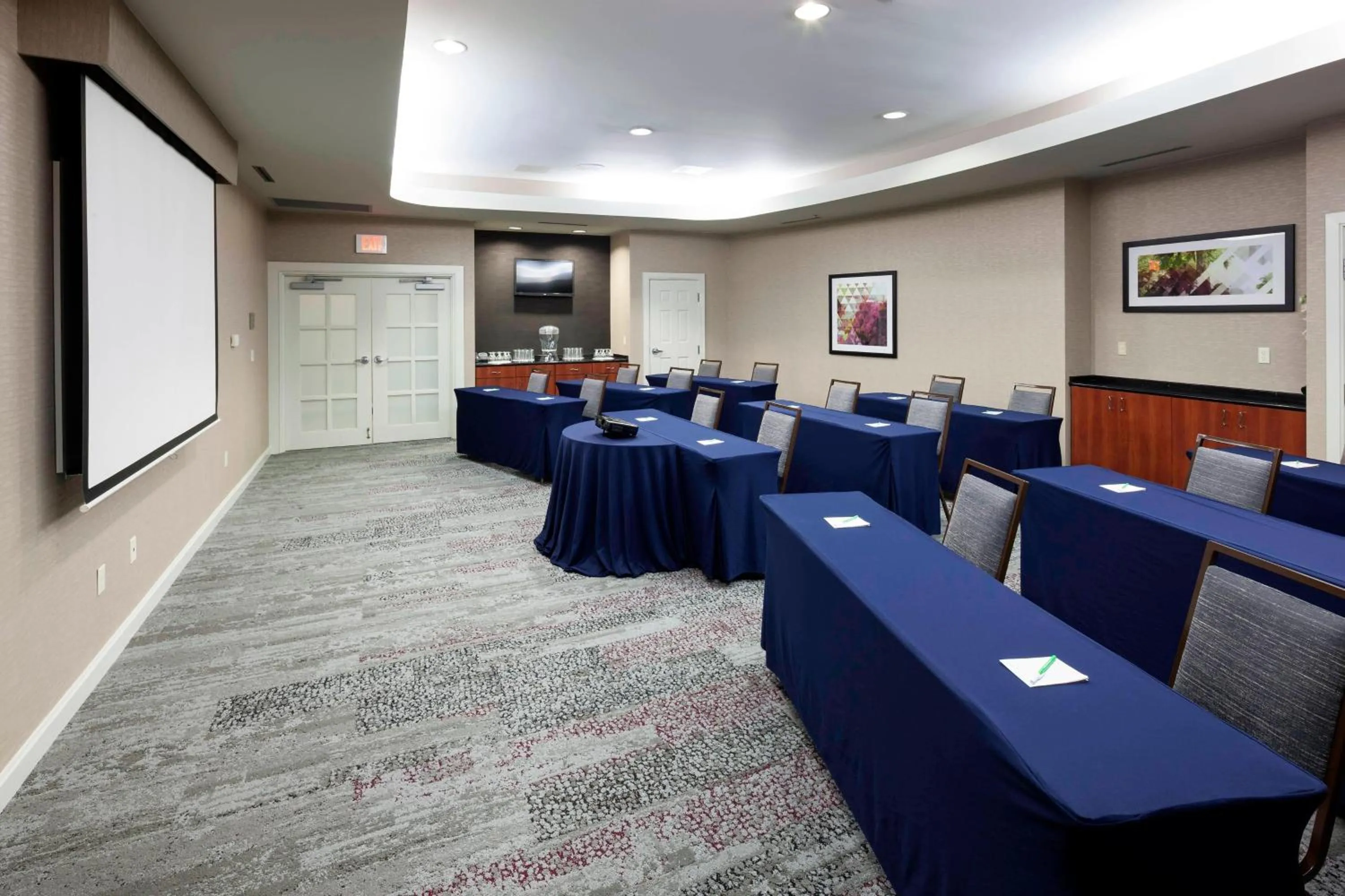 Meeting/conference room in Courtyard Suffolk Chesapeake