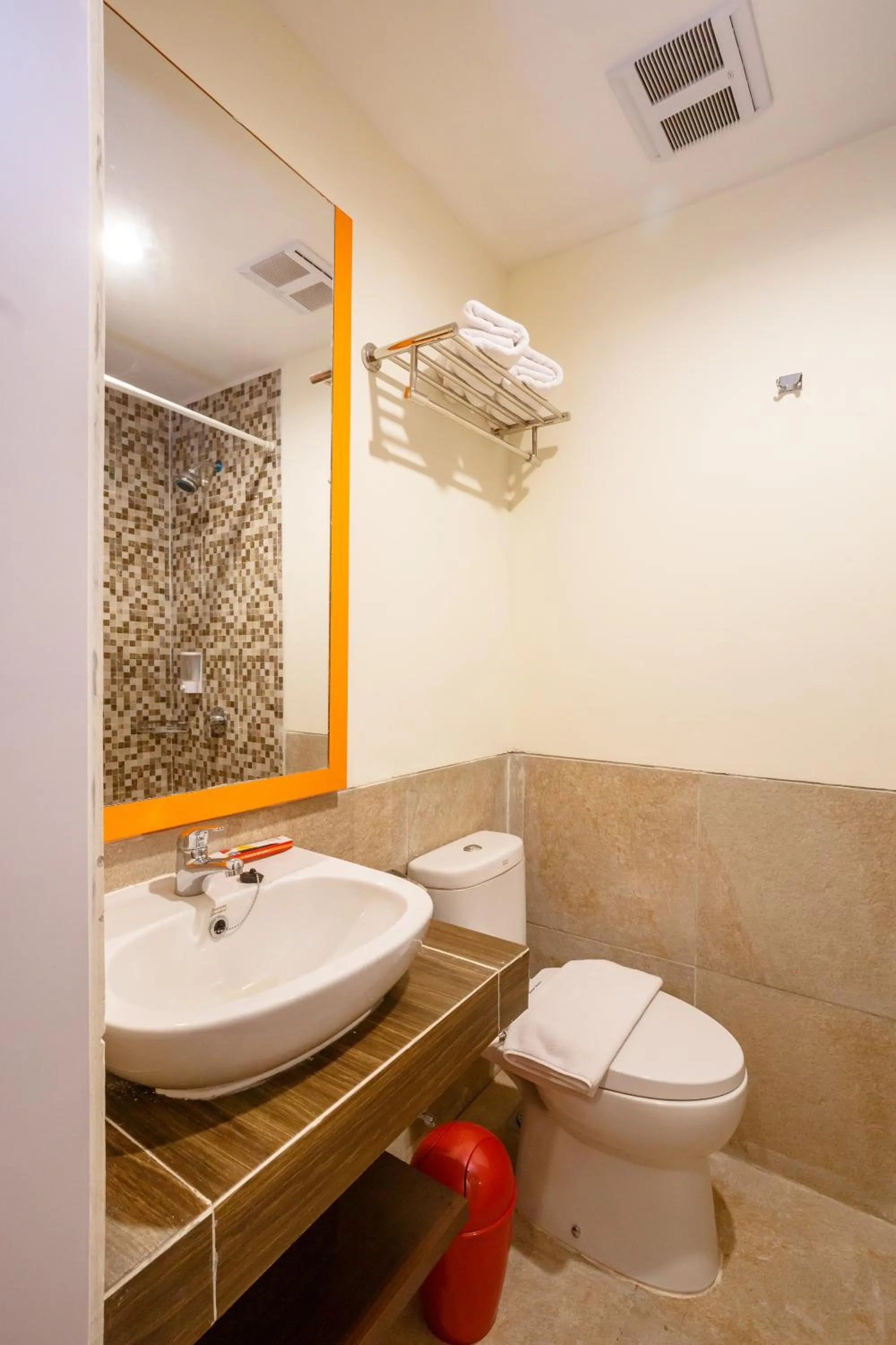 Toilet in Front One Budget Muntilan