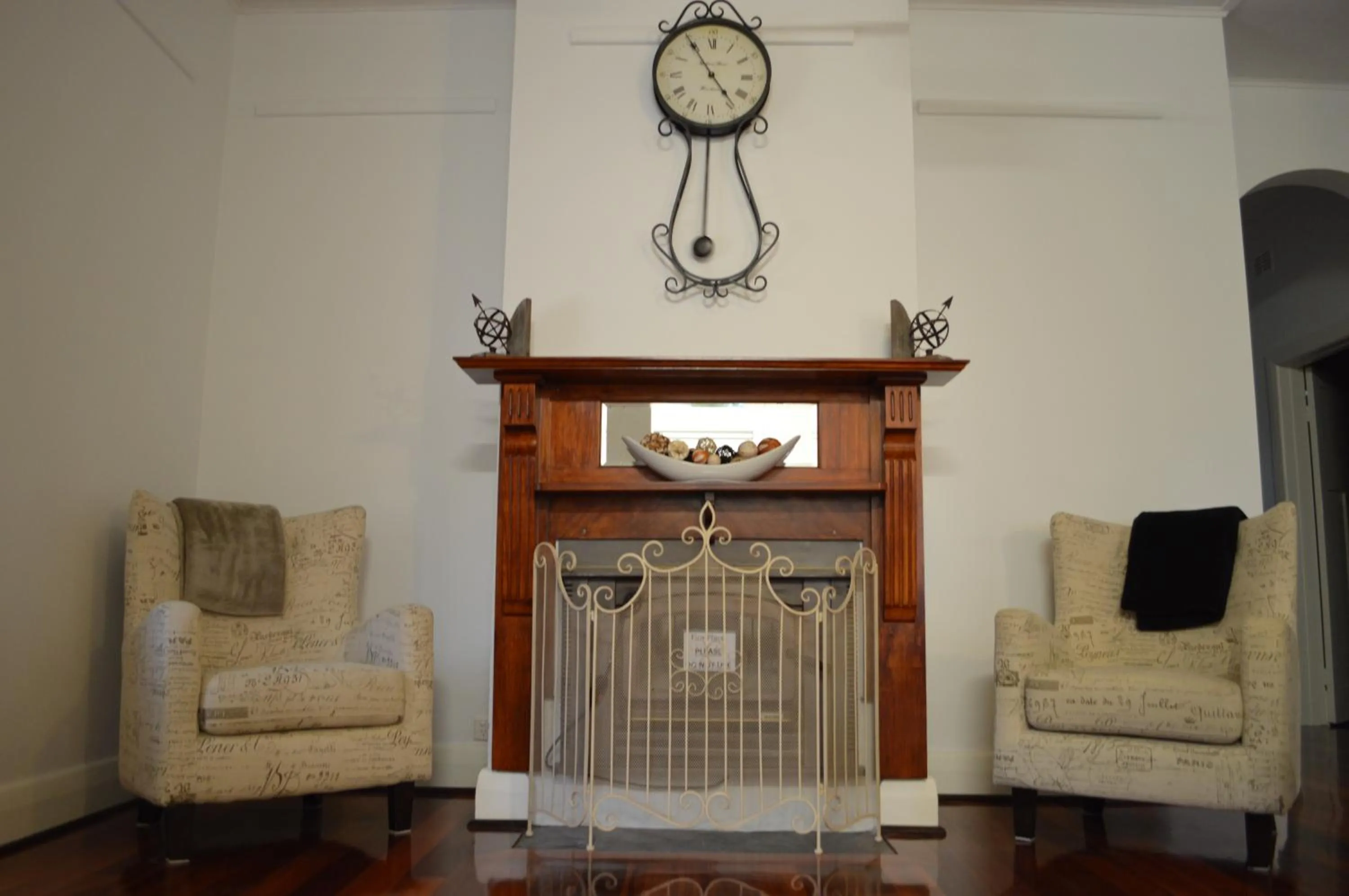 Living room in Agnes Cottage Bed & Breakfast
