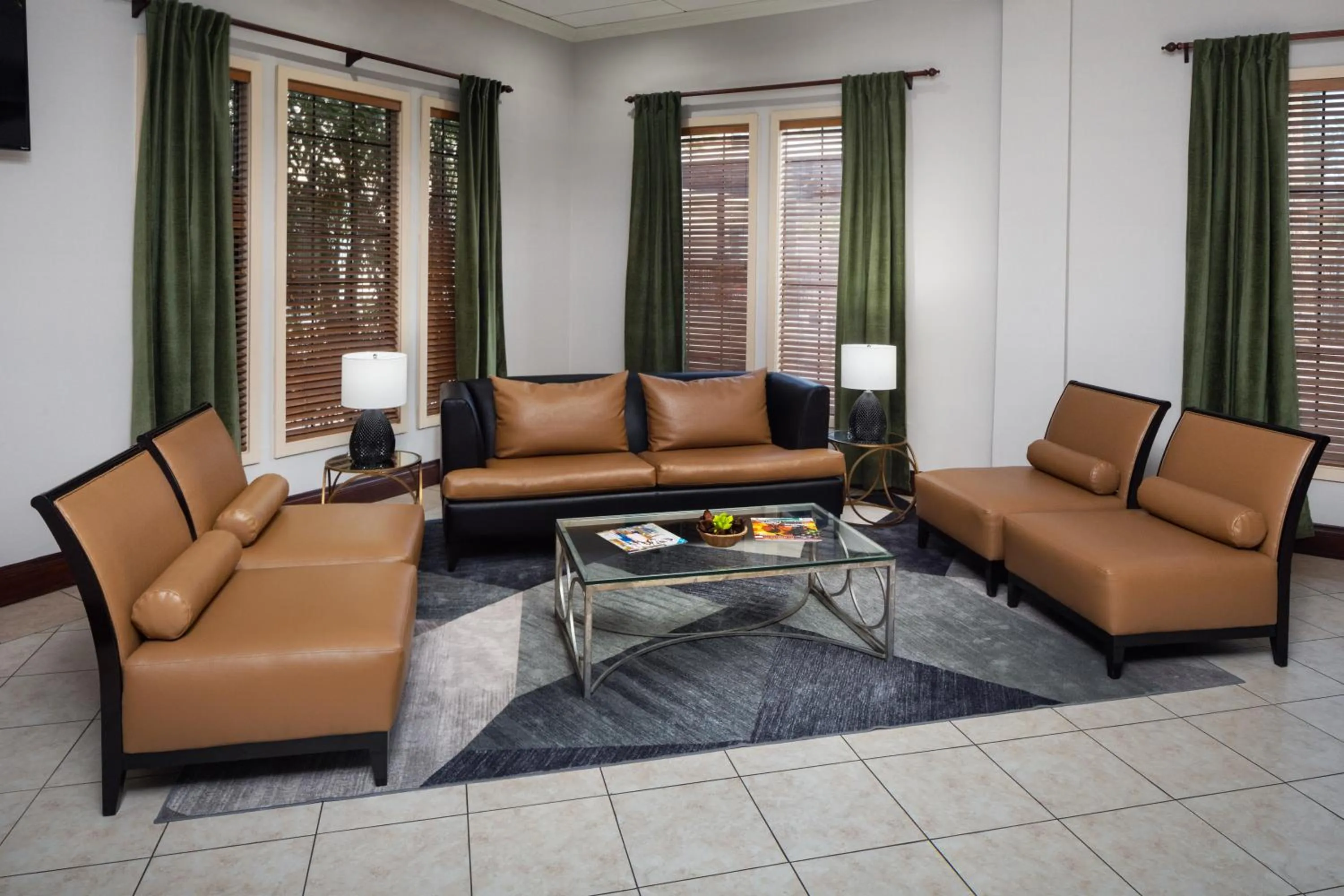 Lobby or reception in Wyndham Tucson Airport Hotel & Conference Center