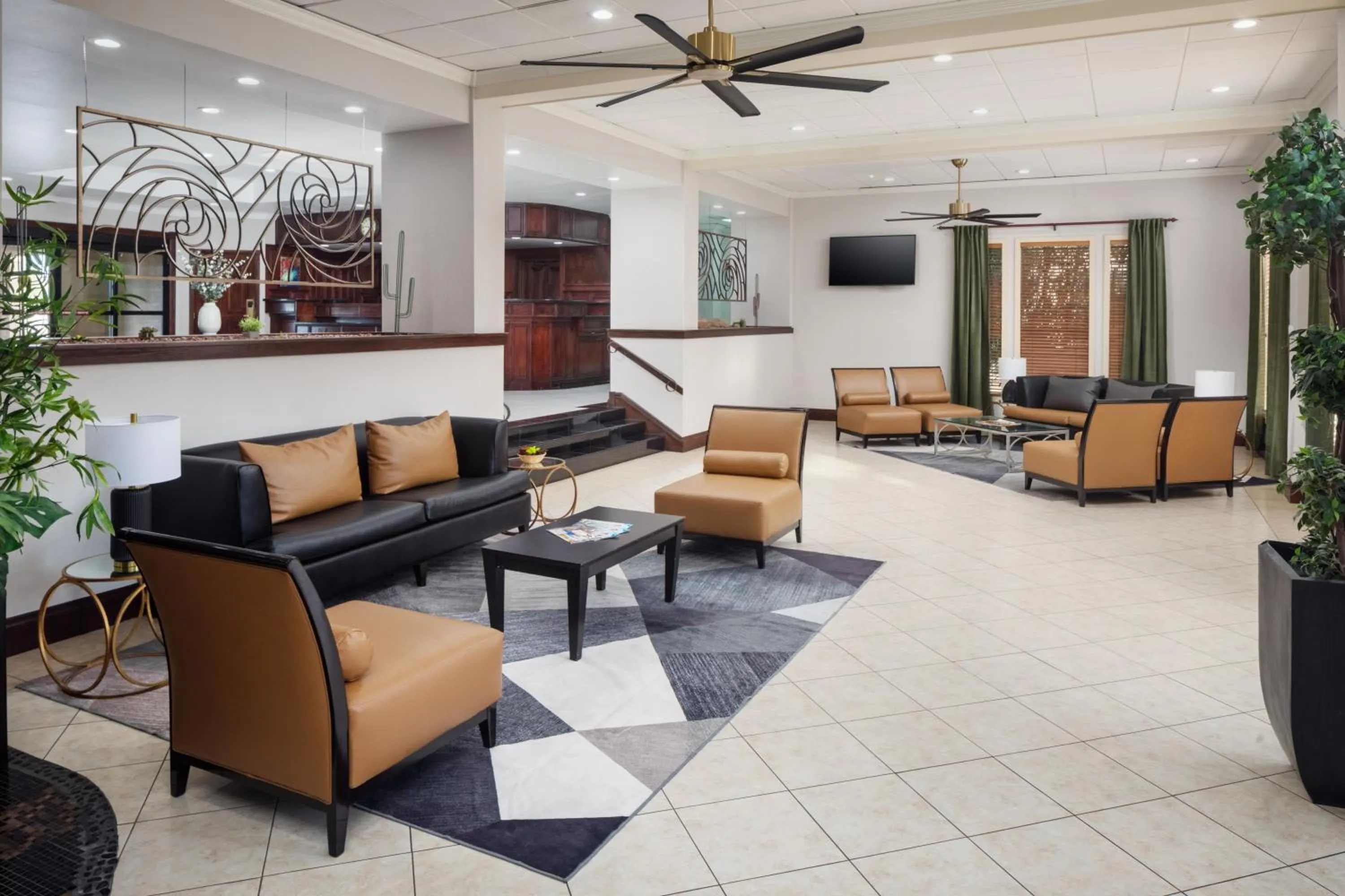 Property building in Wyndham Tucson Airport Hotel & Conference Center