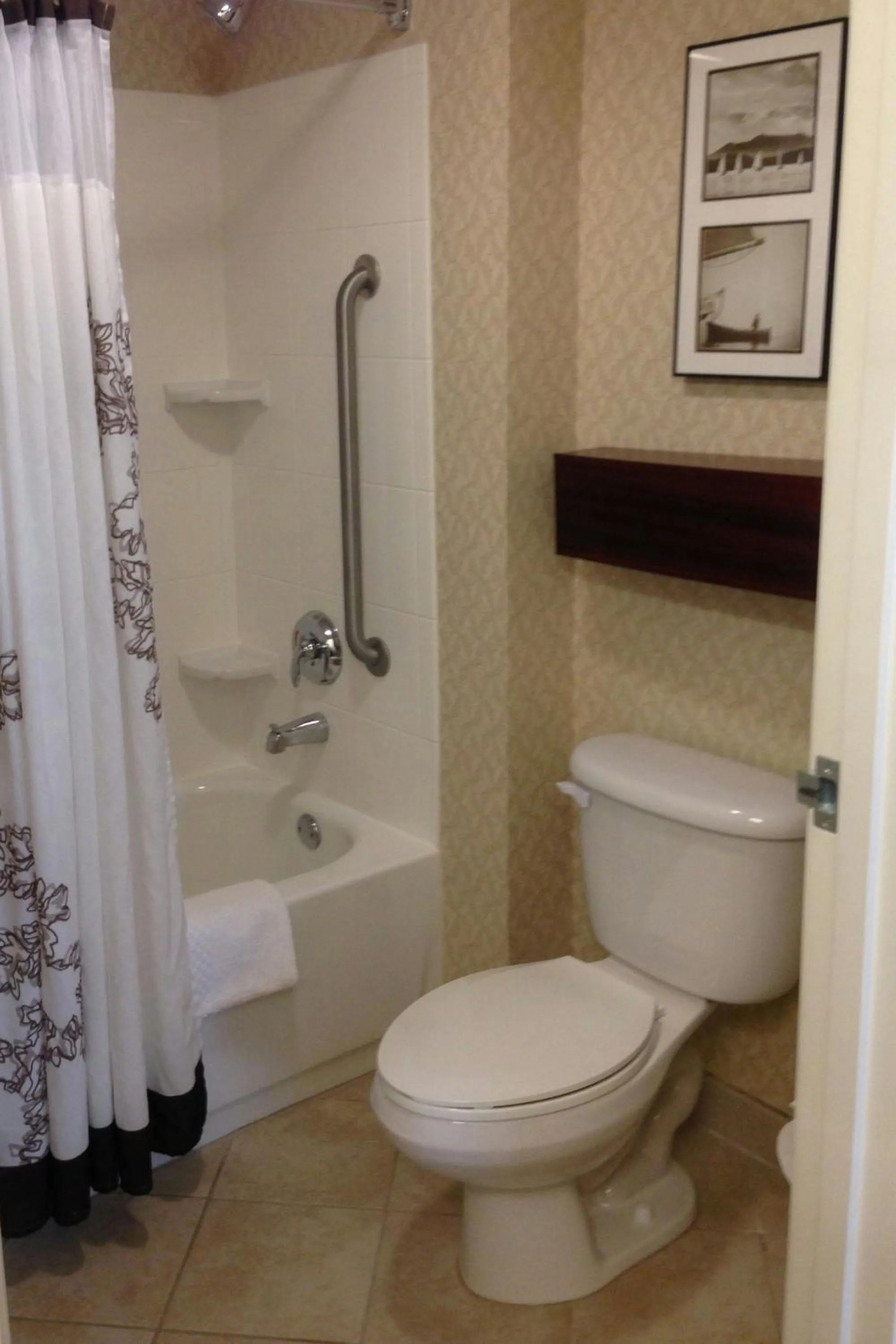 Bathroom in Residence Inn Paducah