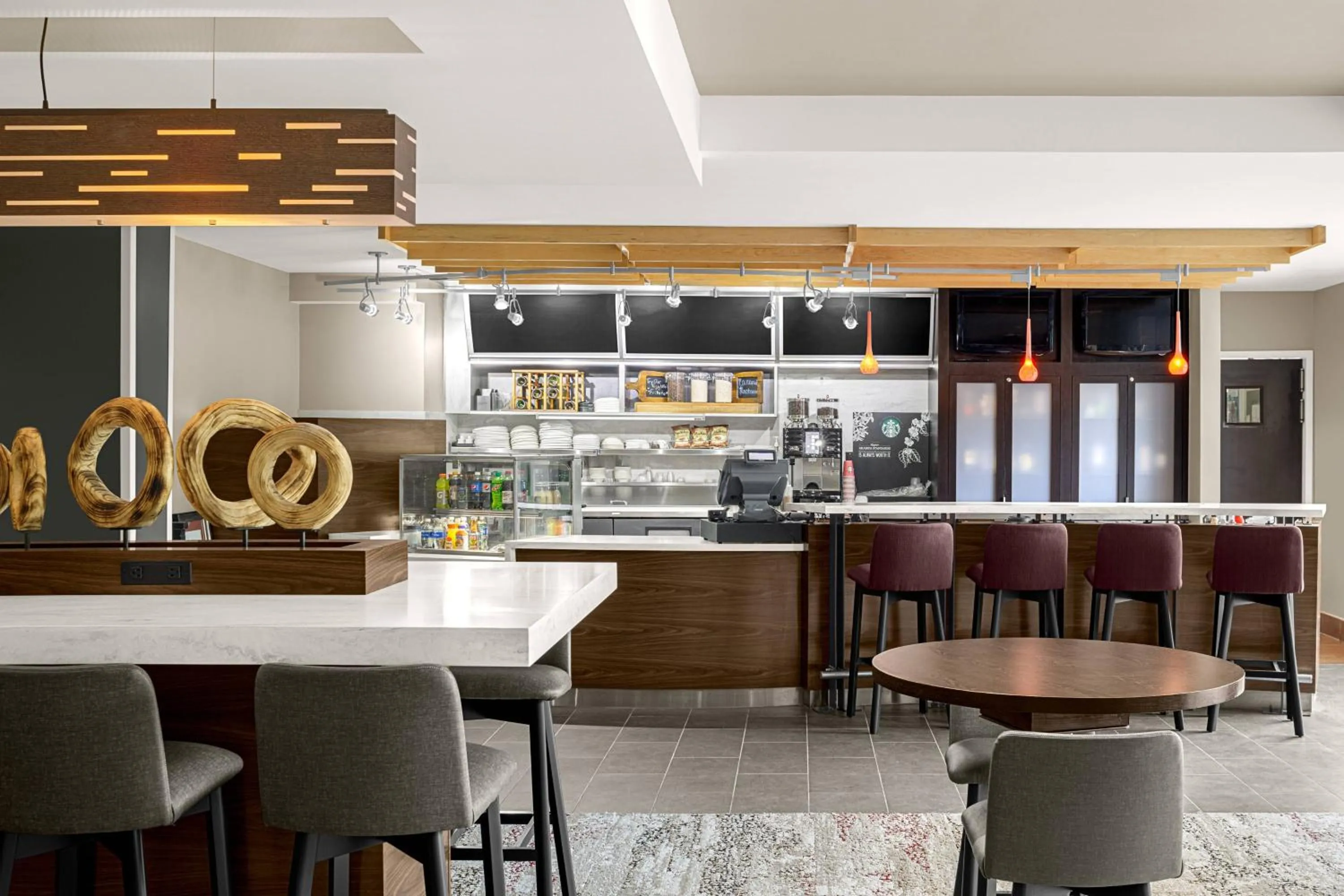 Breakfast in Courtyard Paducah West