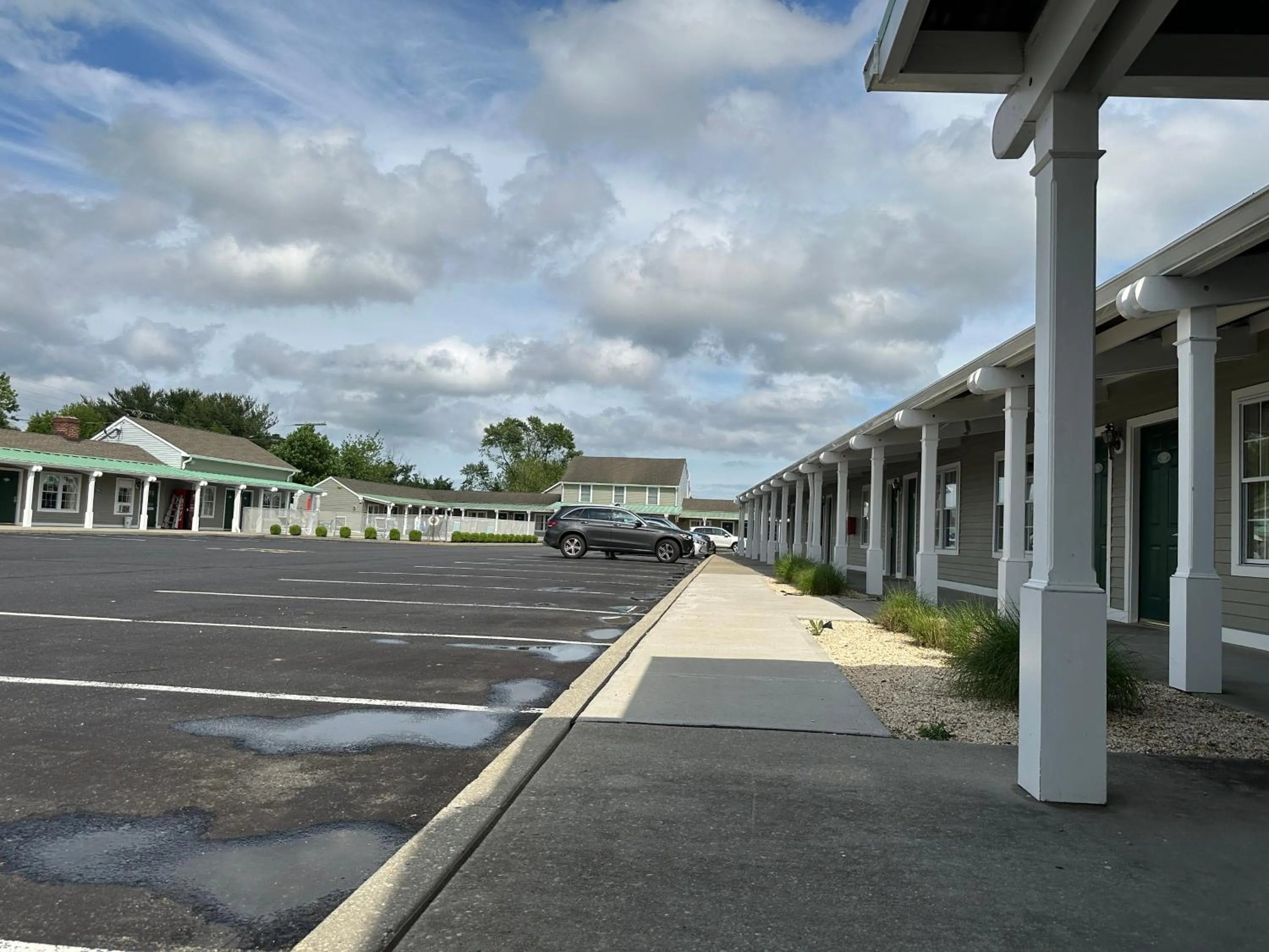 Property building in Sea Girt Lodge