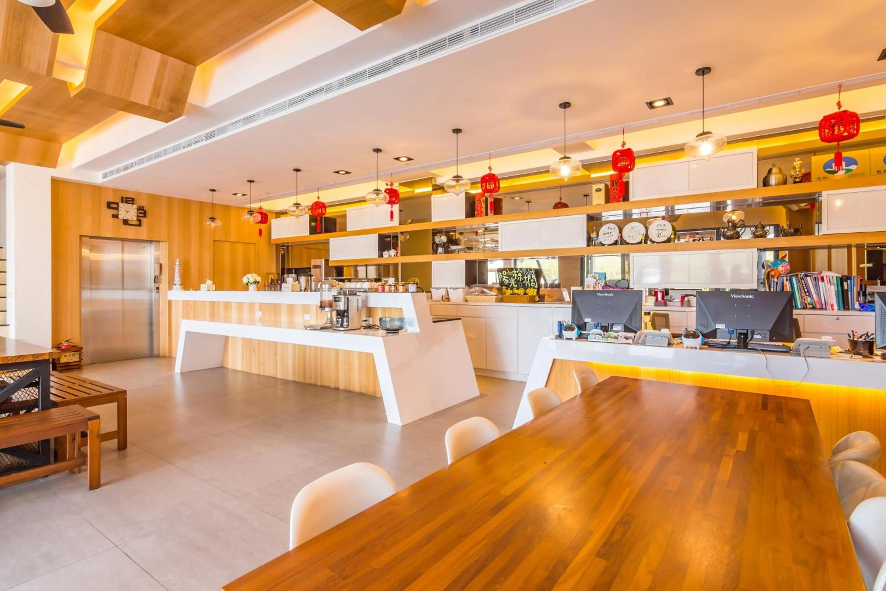 Decorative detail in Sunshine Palm B&B