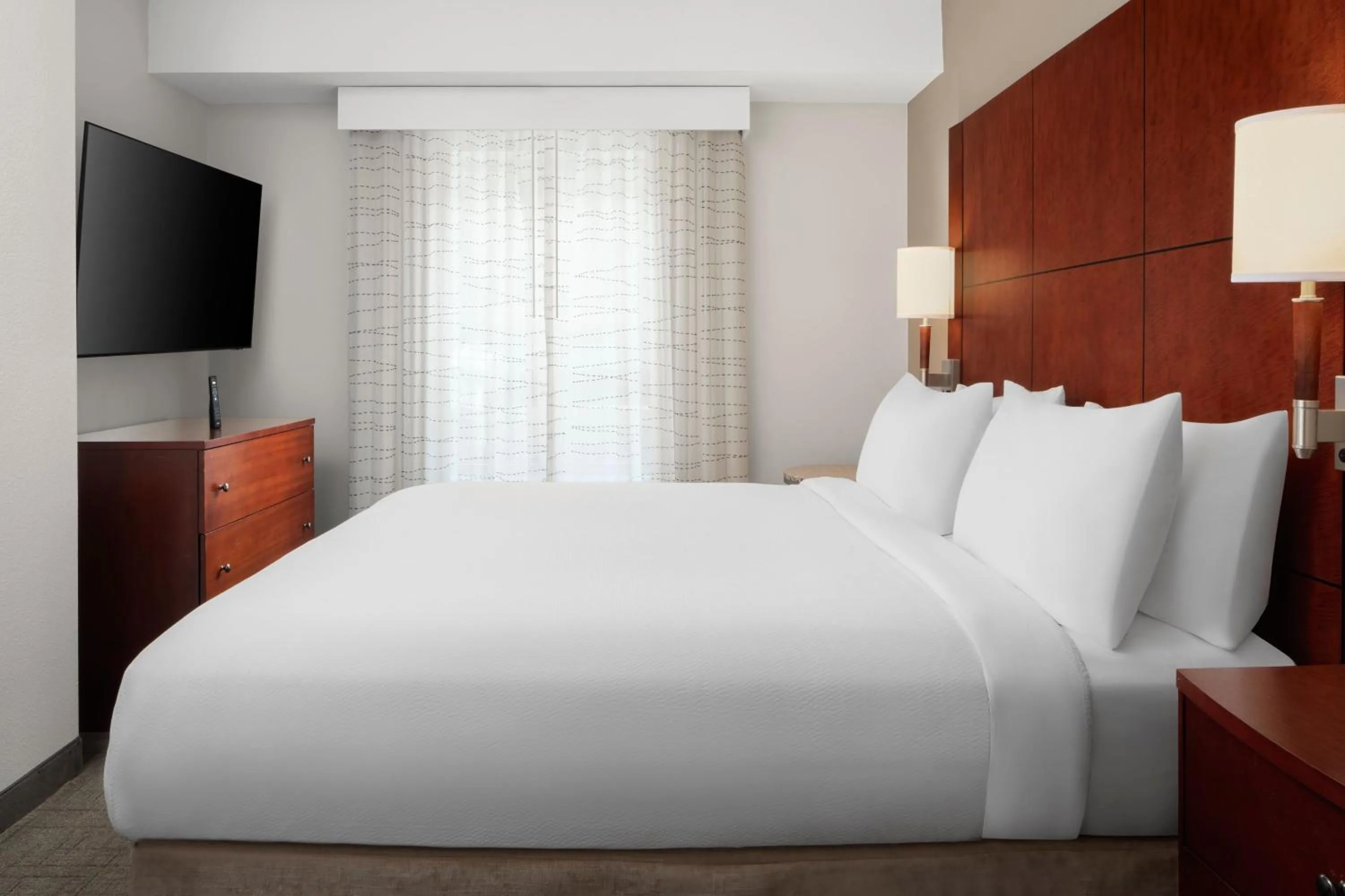 Bedroom, Bed in Residence Inn Newport News Airport