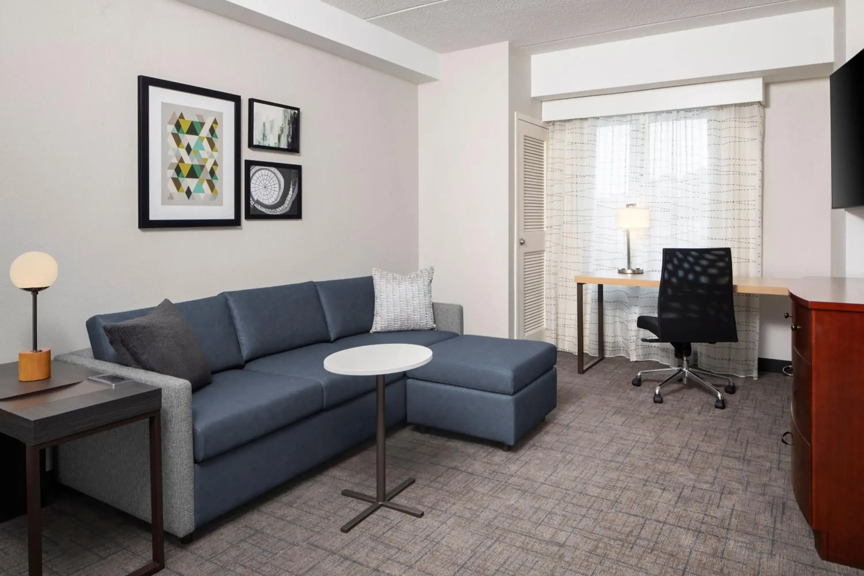 Deluxe King Suite with Sofa Bed in Residence Inn Newport News Airport Deluxe King Suite with Sofa Bed in Residence Inn Newport News Airport