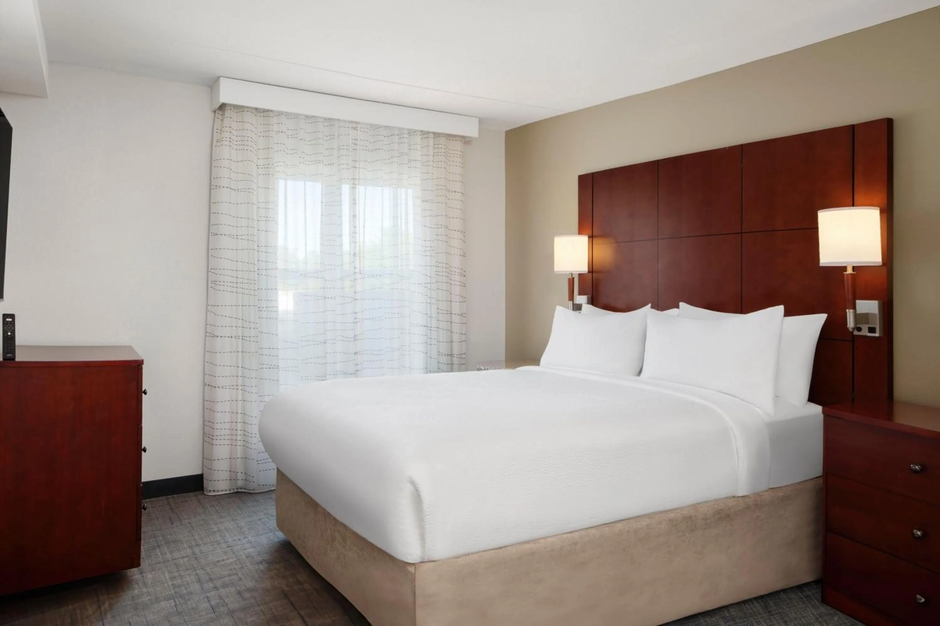 Bedroom, Bed in Residence Inn Newport News Airport