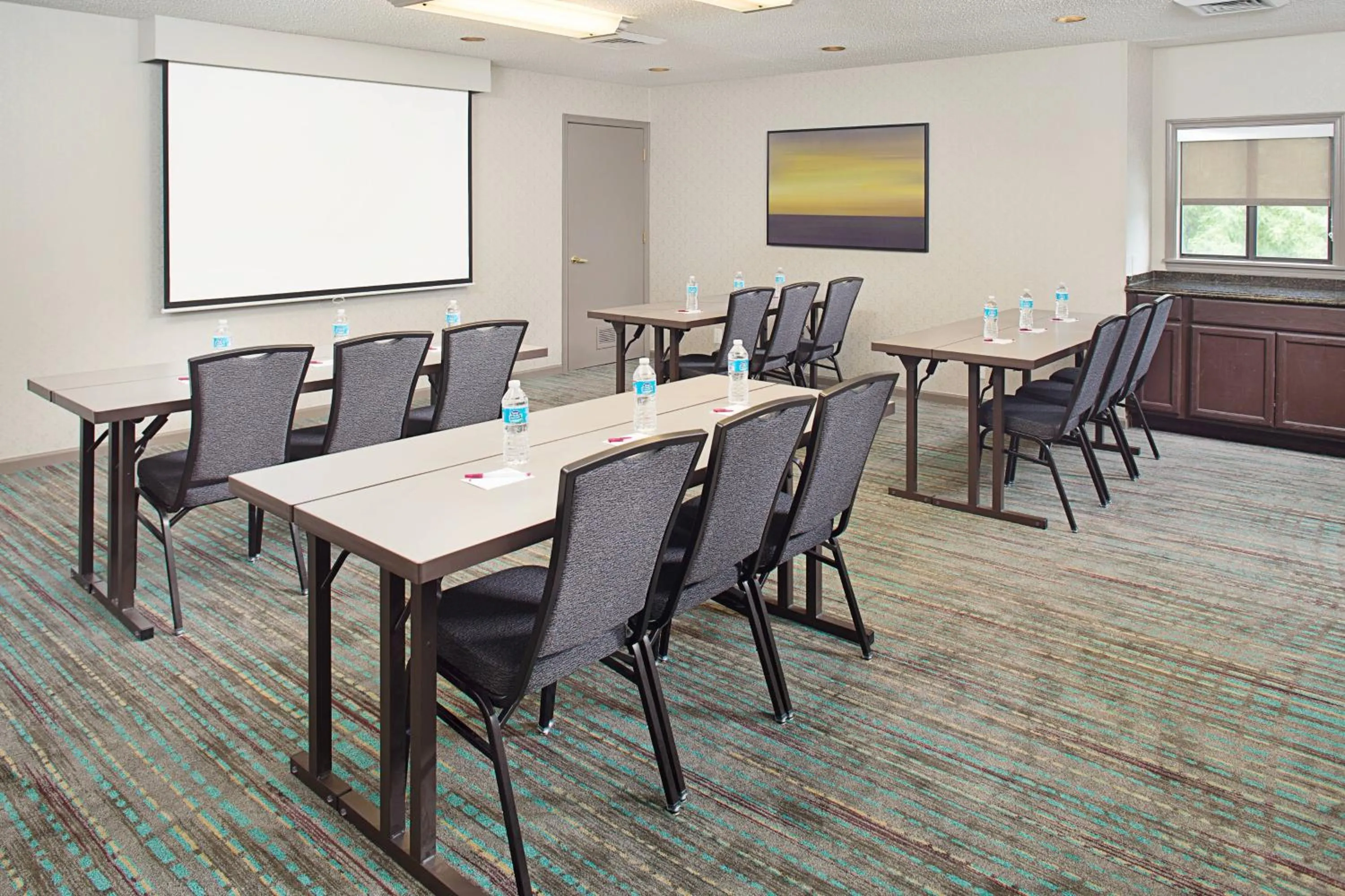 Meeting/conference room in Residence Inn Cherry Hill Philadelphia