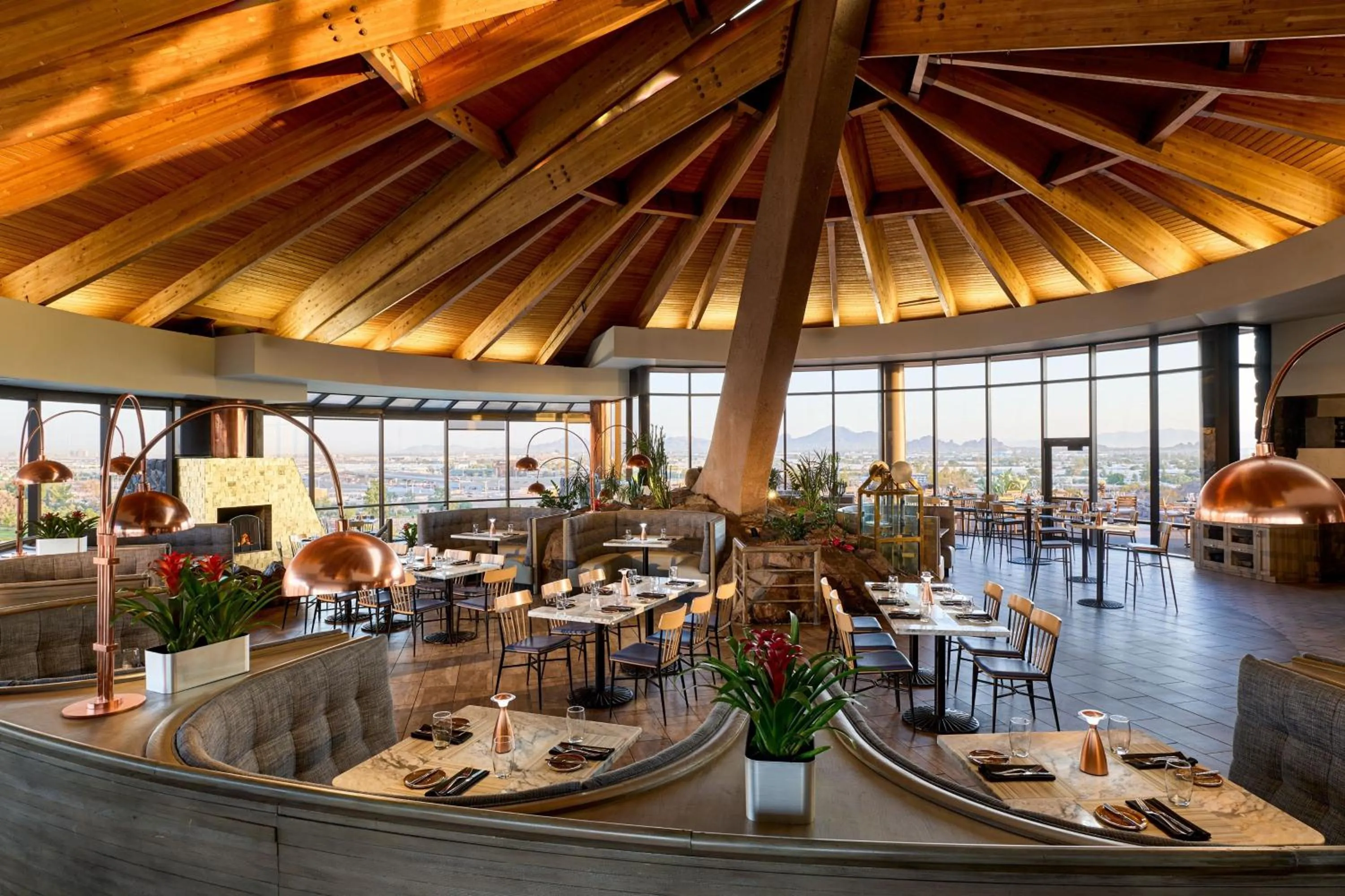 Restaurant/places to eat in Phoenix Marriott Resort Tempe at The Buttes