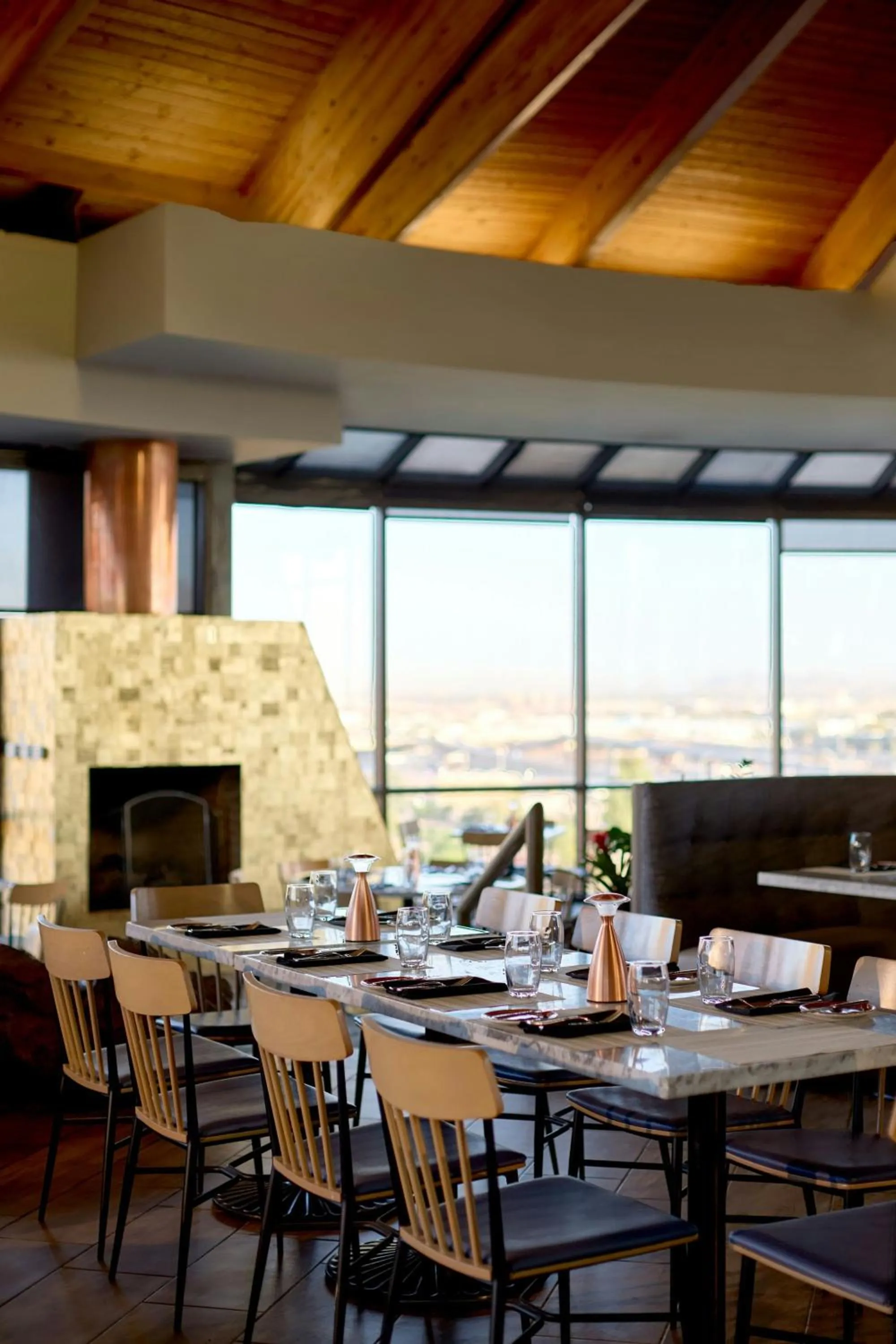 Restaurant/places to eat in Phoenix Marriott Resort Tempe at The Buttes