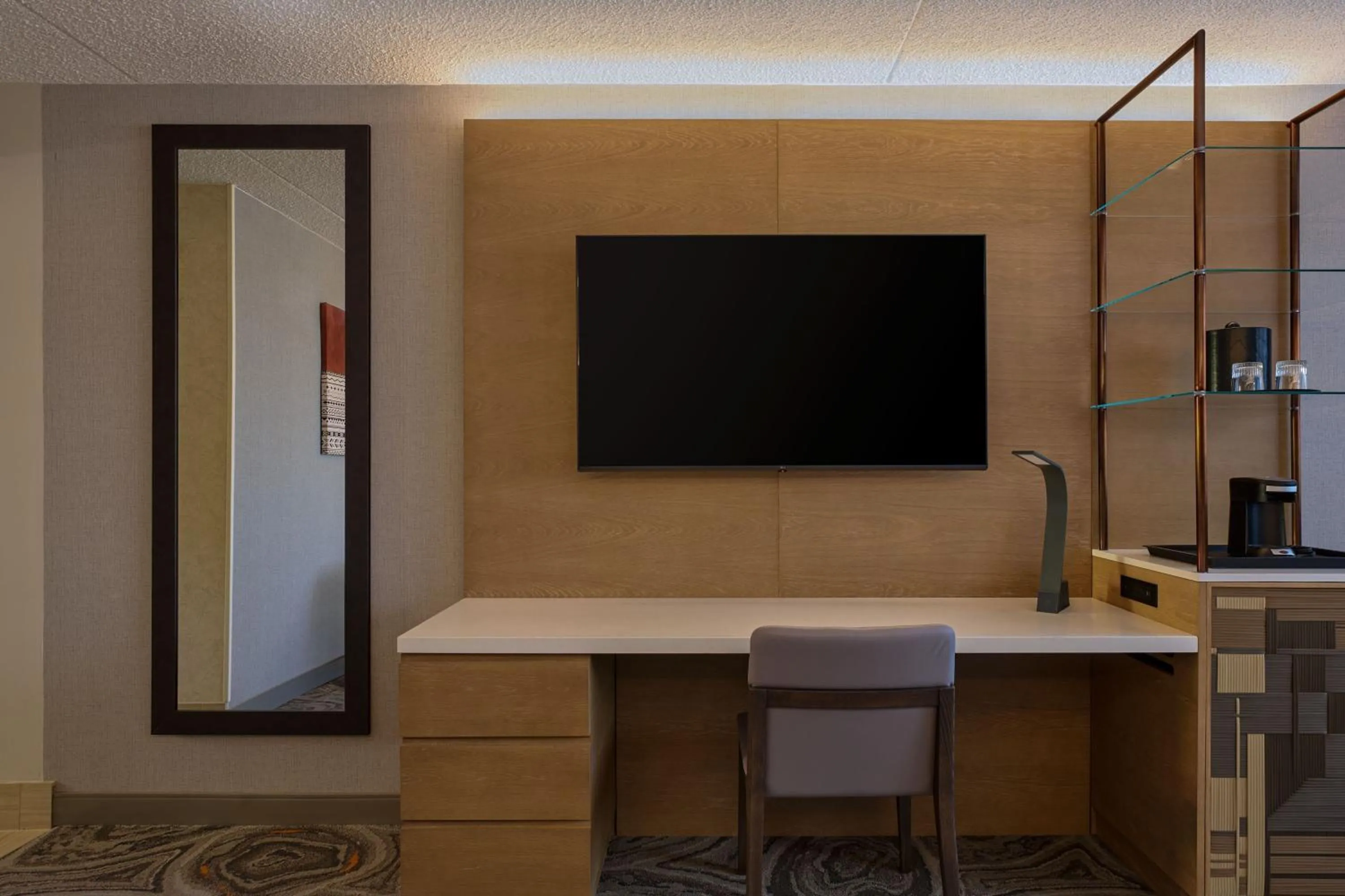 Photo of the whole room in Phoenix Marriott Resort Tempe at The Buttes