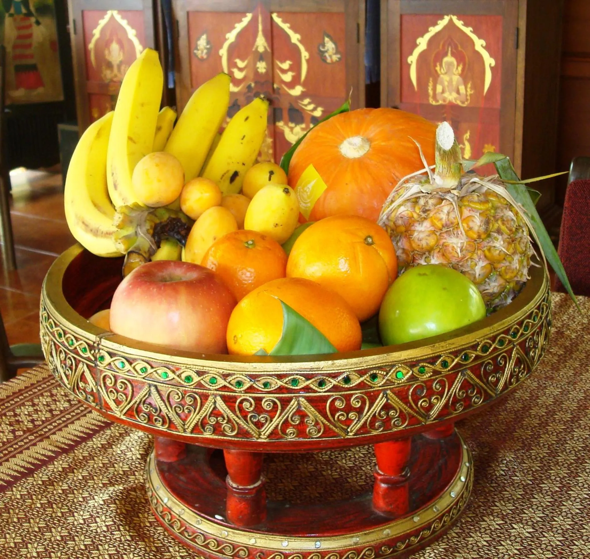 Restaurant/places to eat in Viang Yonok Hotel, Restaurant, Sports Club