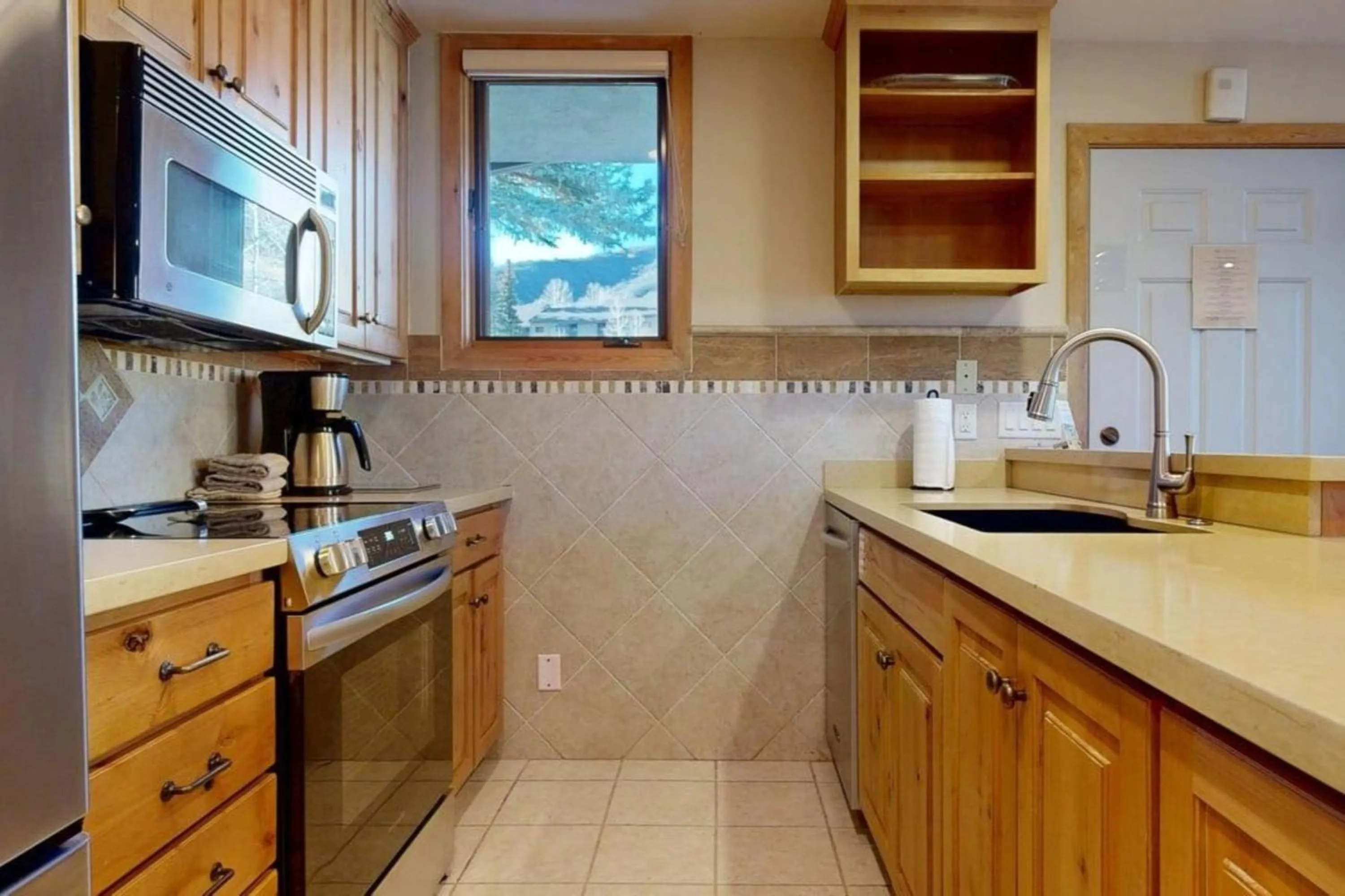 Tamarack Townhomes - CoralTree Residence Collection