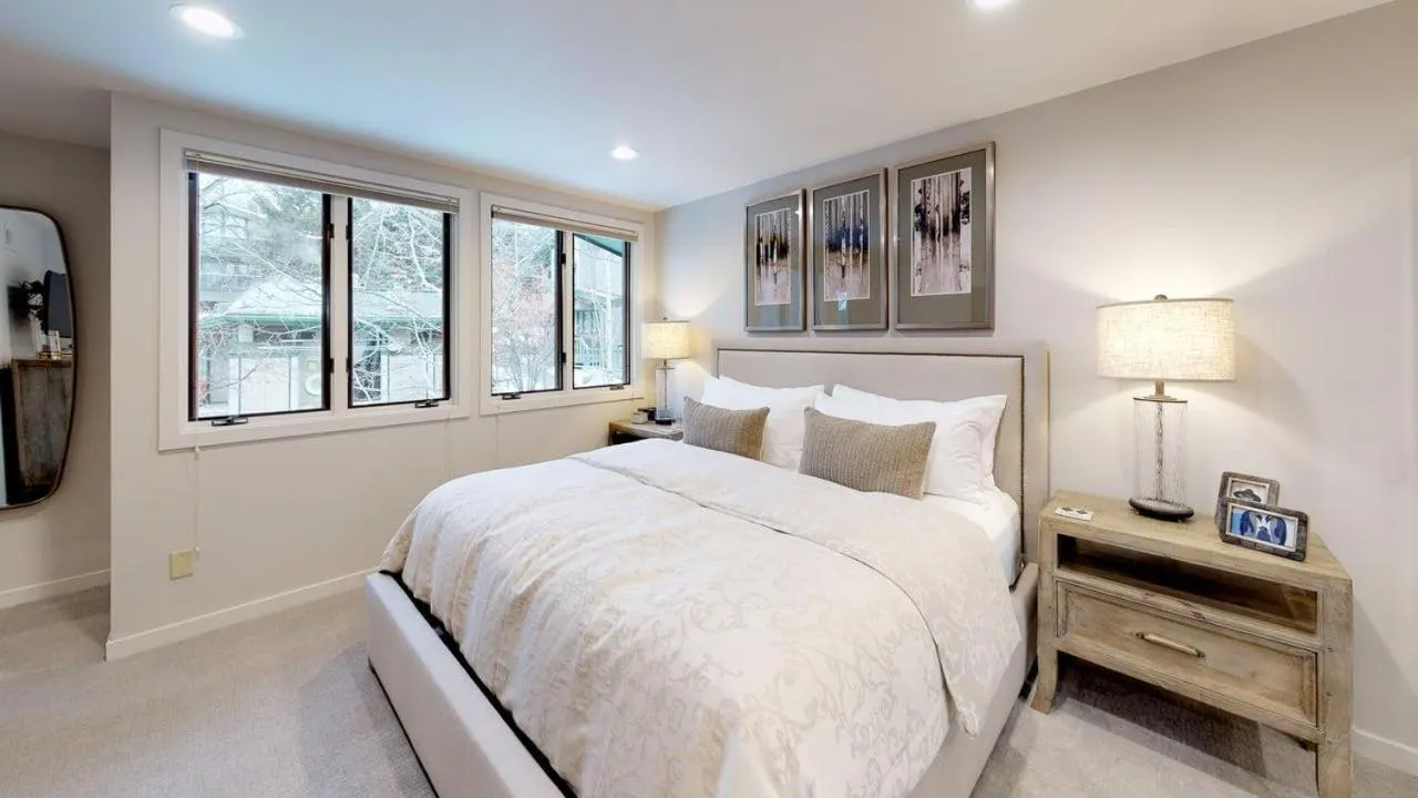 Bed in Tamarack Townhomes - CoralTree Residence Collection